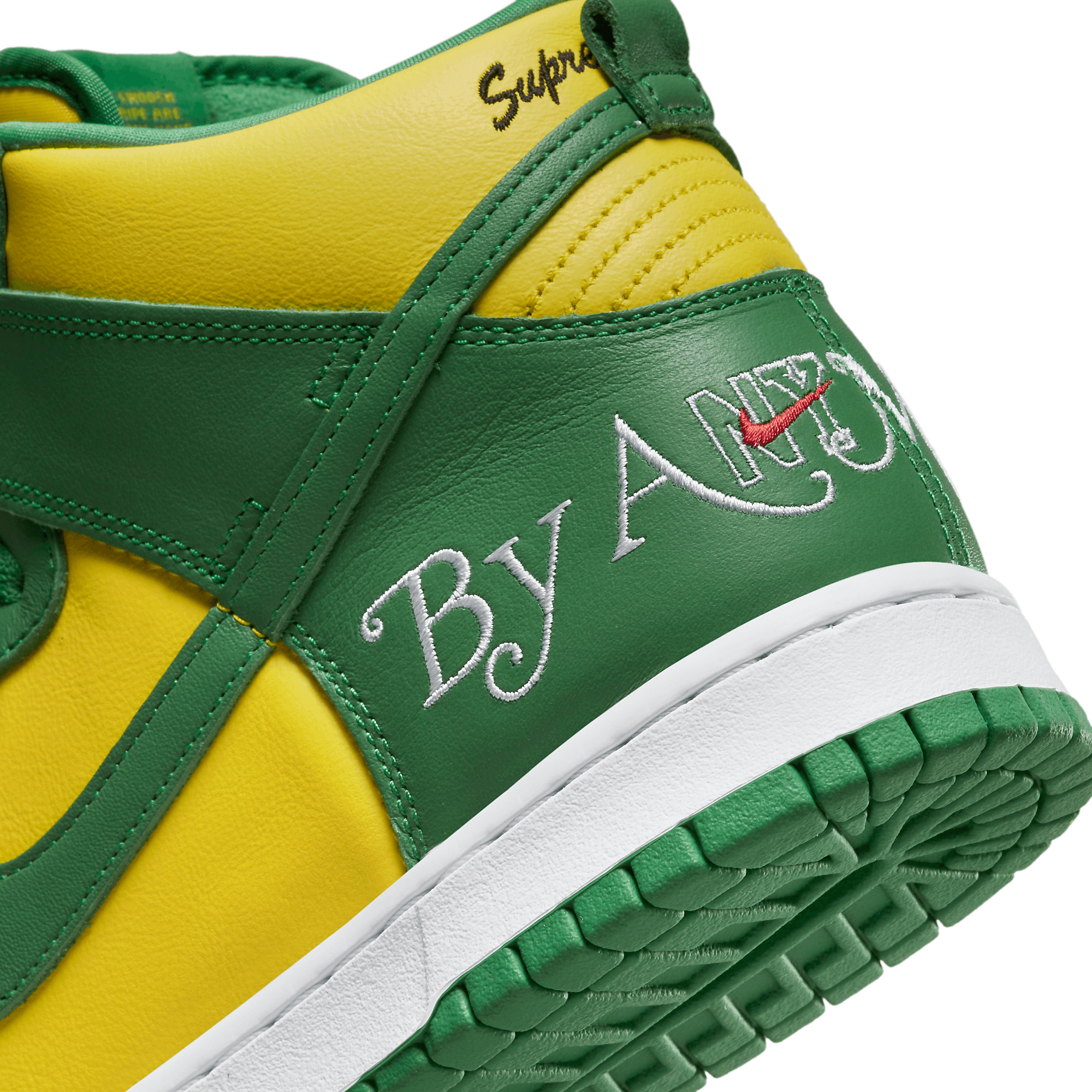 Nike SB Dunk High Supreme By Any Means Brazil - DN3741-700