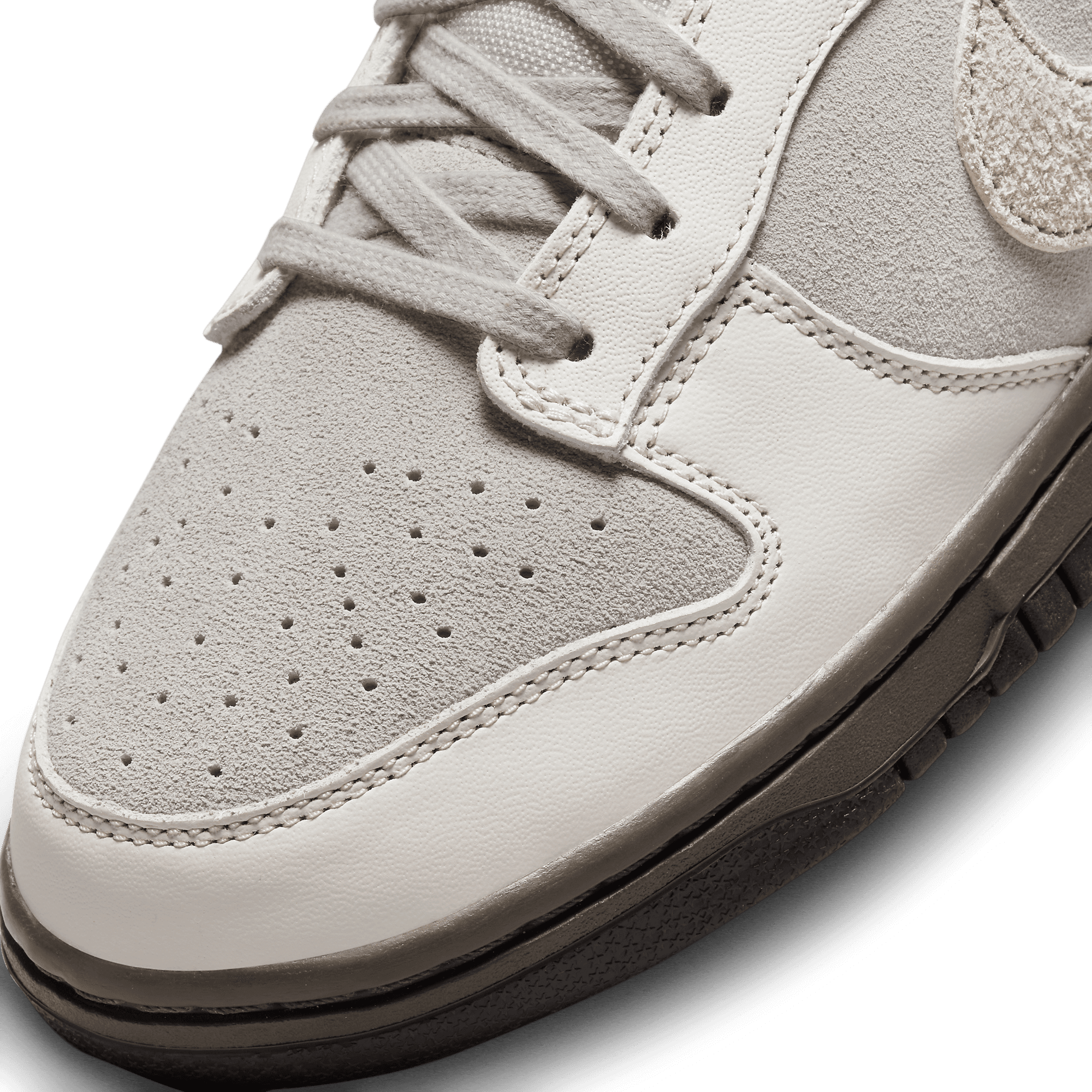 Contrasting Colors Clash On The Nike Dunk Low Ironstone