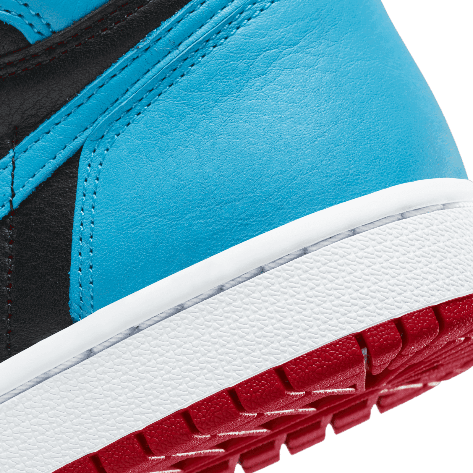 Air Jordan 1 Retro High OG UNC To Chi Leather (W) - CD0461-046 Air Jordan 1 Retro High OG UNC To Chi Leather (W) - CD0461-046