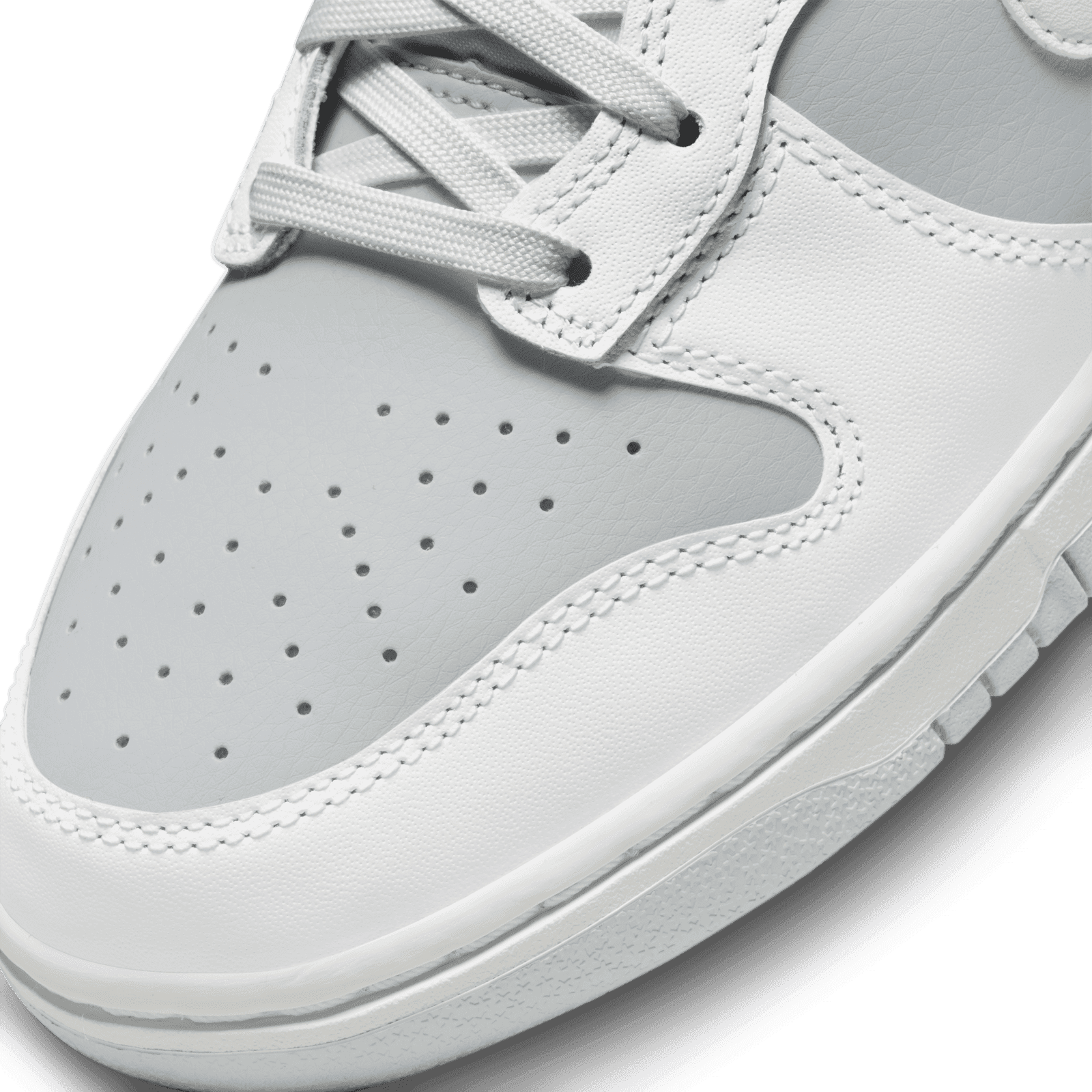 Nike Dunk High Summit White Pure Platinum DJ6189-100 Men\'s Size 7.5 Women\'s 9 Nike Dunk High Retro - Summit White / Pure Platinum – Kith  main image 4