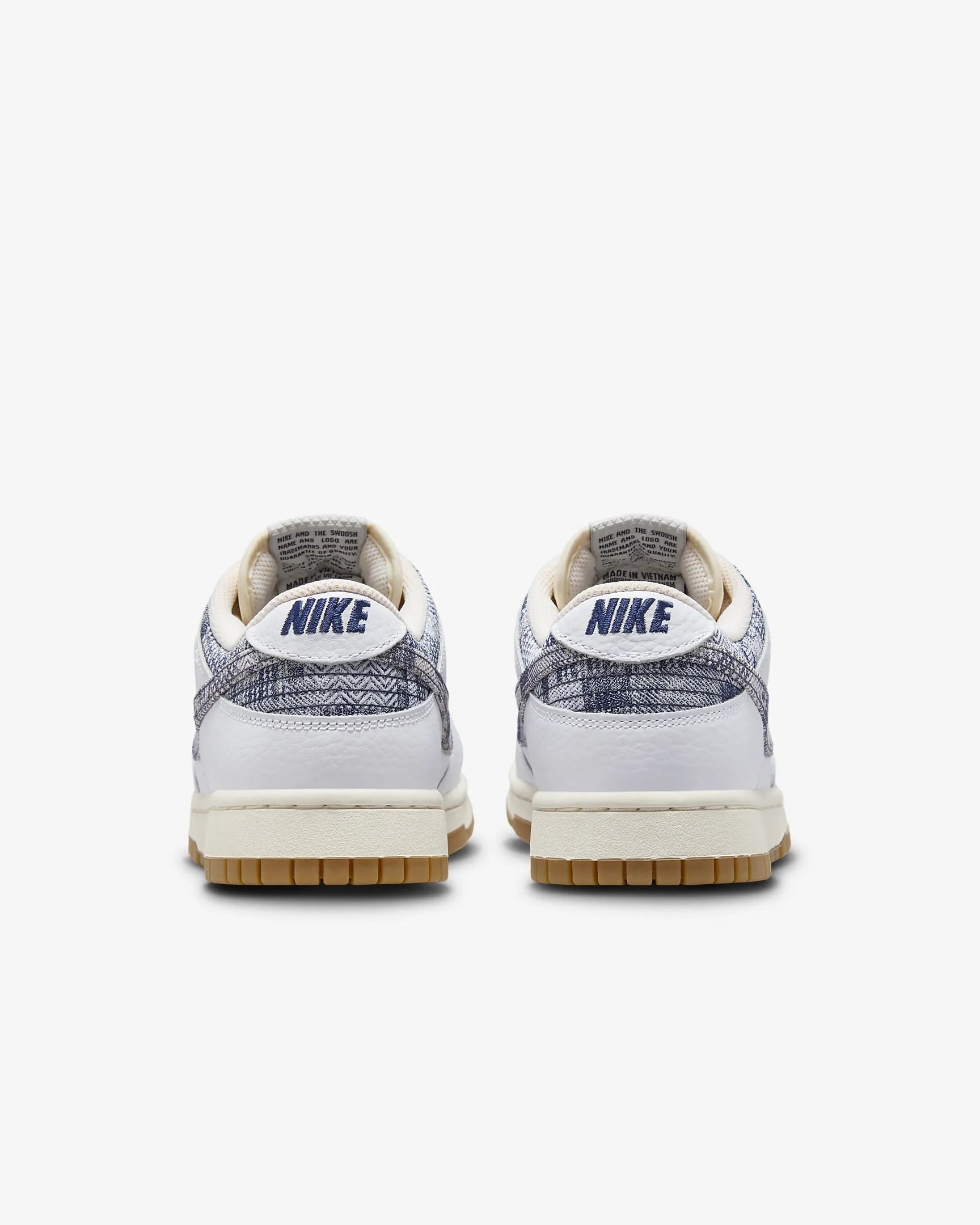nike sb dunk low denim gum
