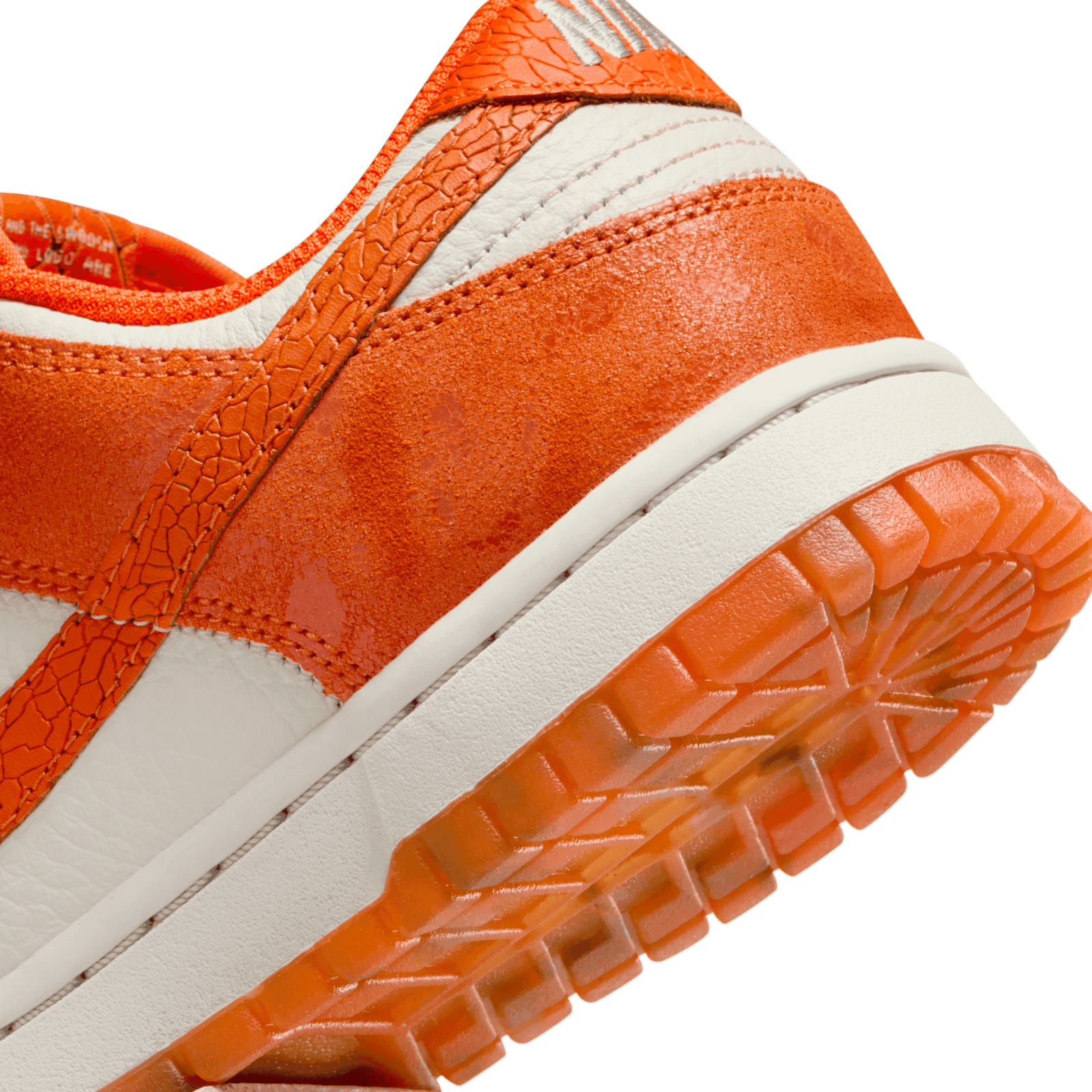 nike dunk low cracked leather