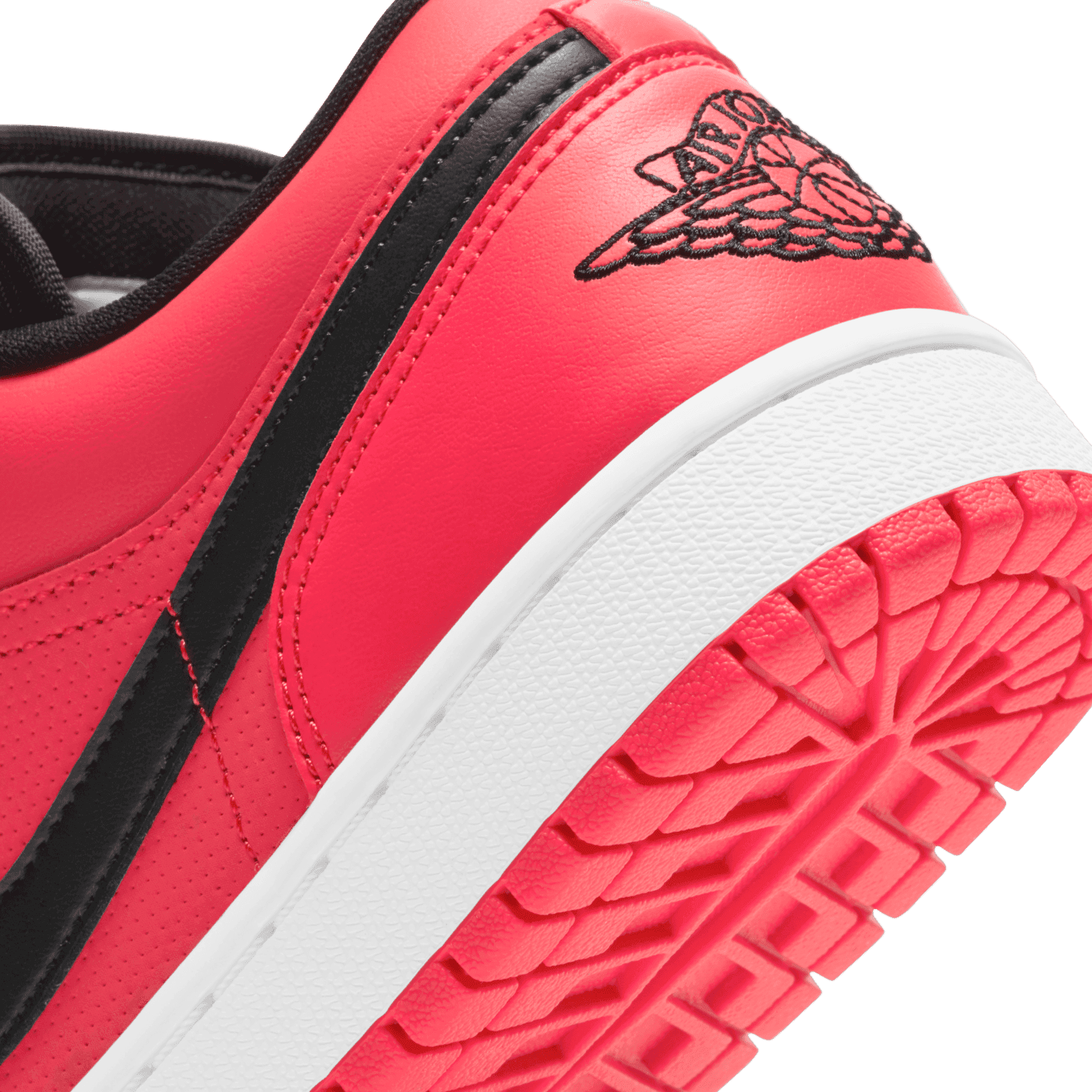 Nike Air Jordan 1 Low “Siren Red” WMNS ss 21 (2021) Jordan 1 Low Siren Red (W) - DC0774-600 Raffles & Where to Buy