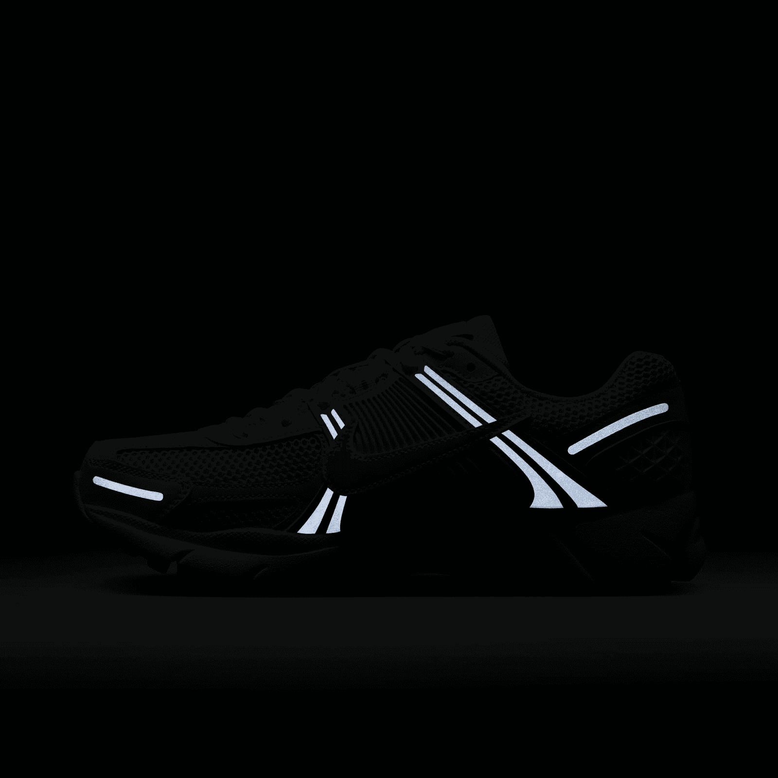 【NIKE】Zoom Vomero 5 Photon FB9149-100 FB9149-100 Nike Zoom Vomero 5 Photon Dust and University