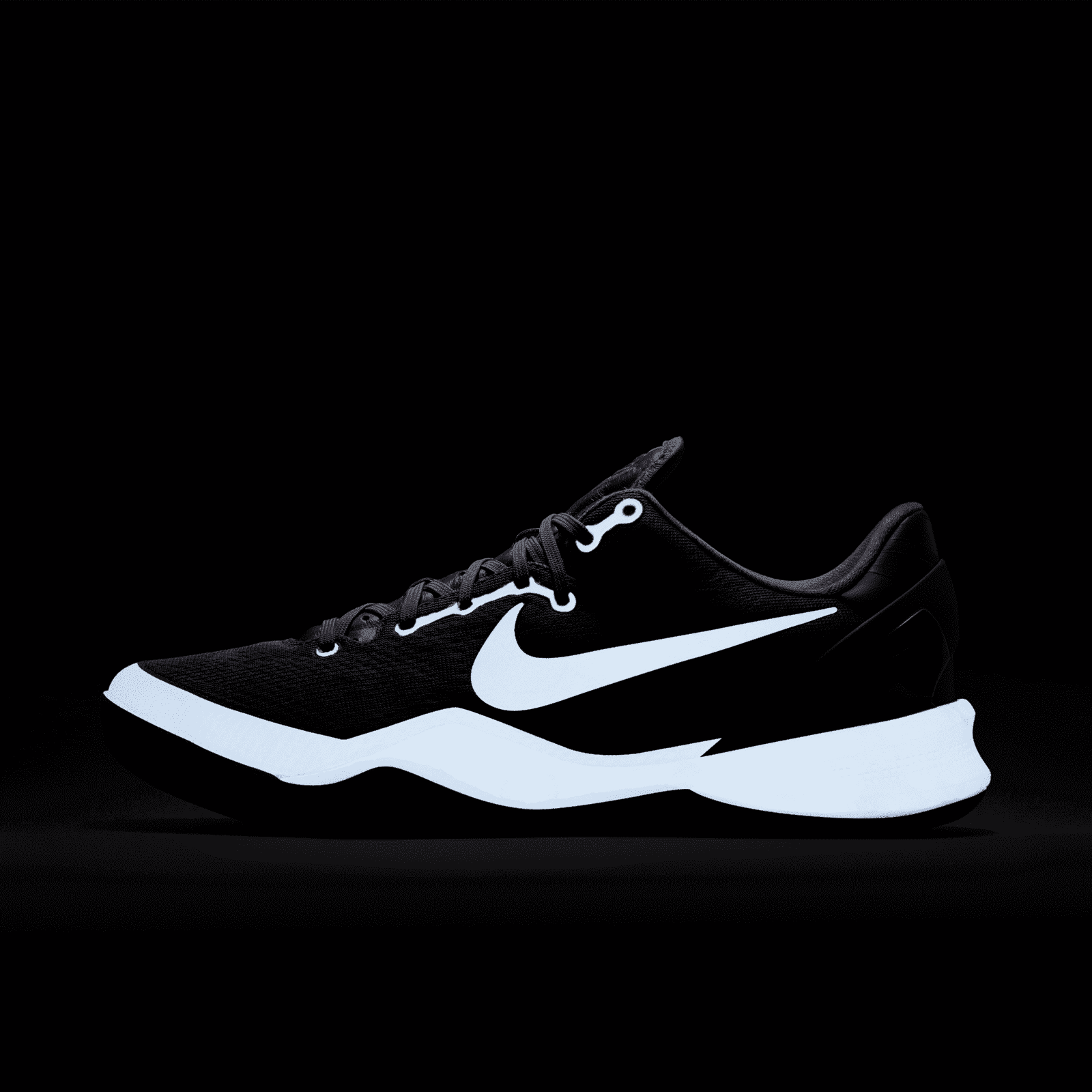 nike-kobe-8-fade-to-black-