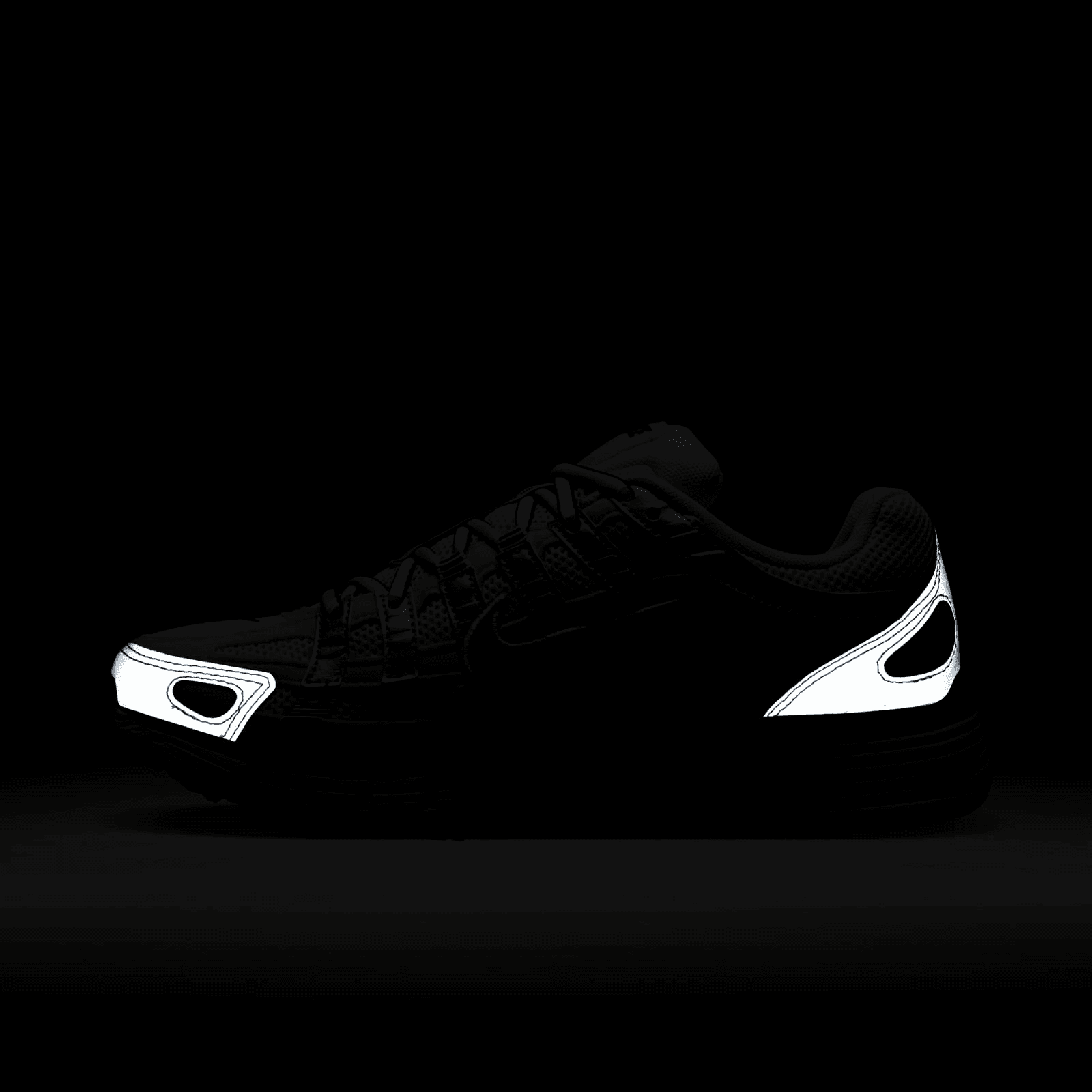 NIKE ナイキ P-6000 FV6603-100 NIKE】P-6000(スニーカー)｜シューズ｜emmi（エミ）の通販サイト