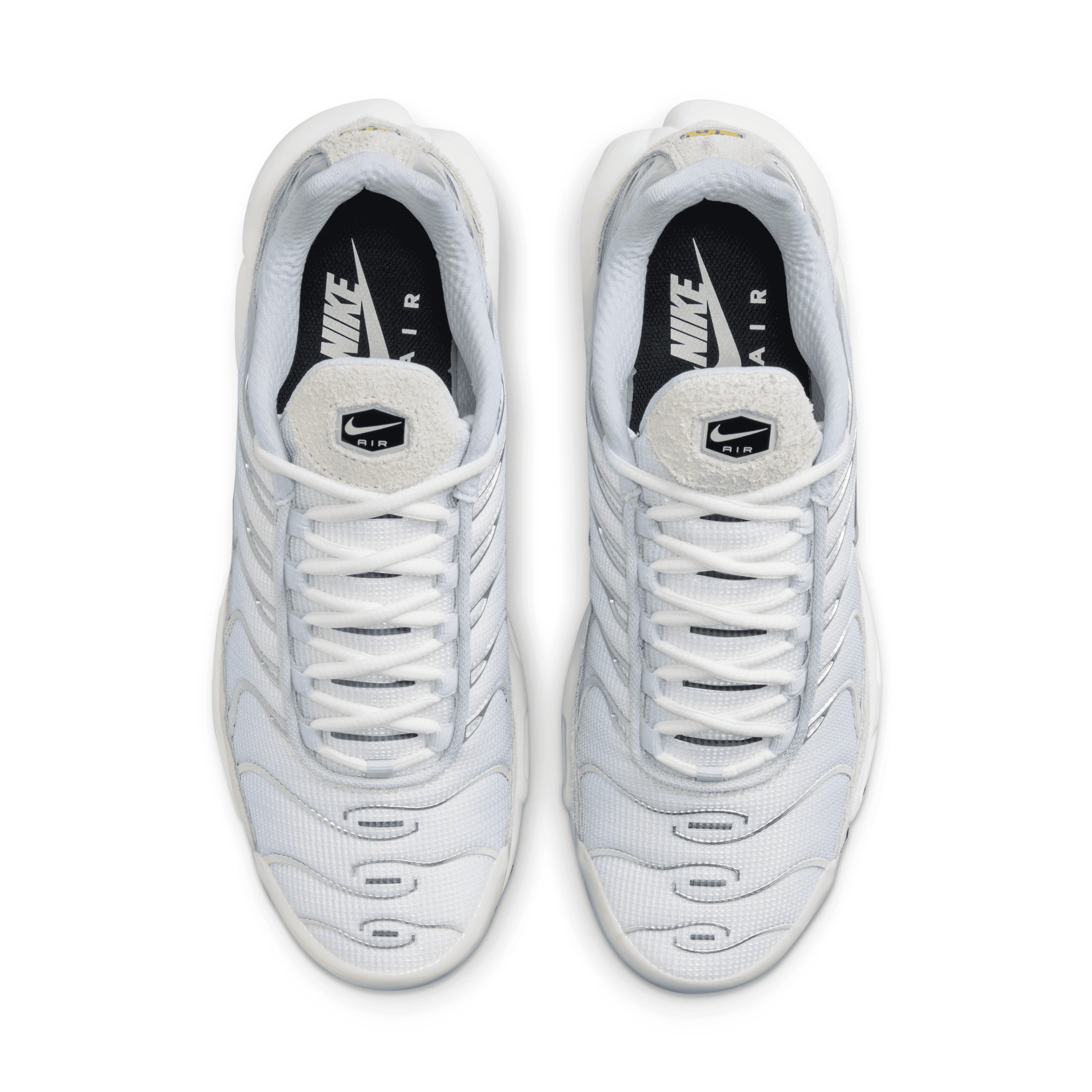 nike air max plus sail