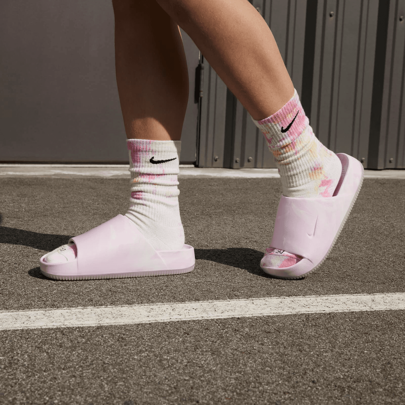 Nike Calm Slide SE Pink Foam (W) FV5643-600 Release Info