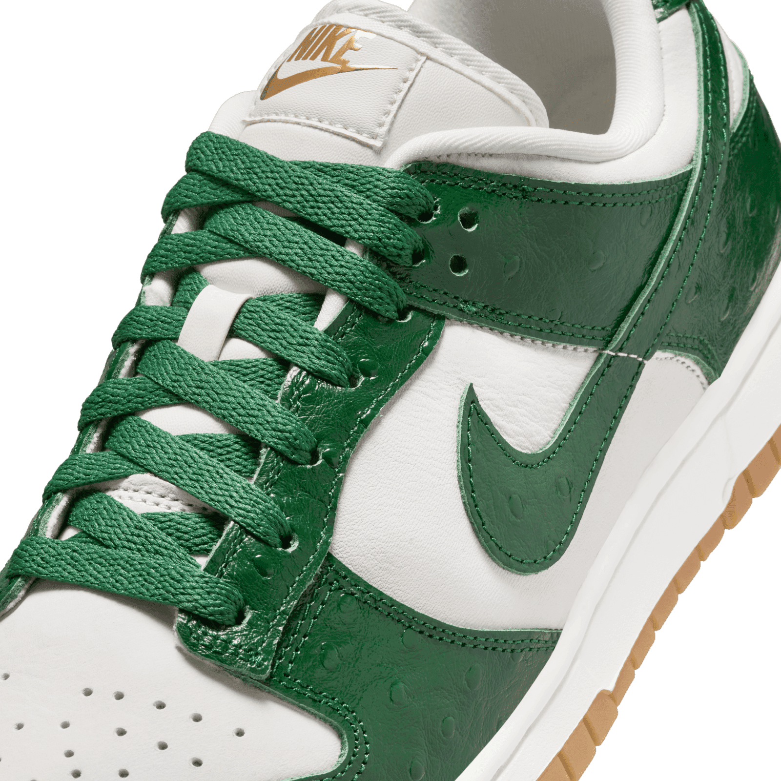 The Women's Nike Dunk Low Lux Grandma Appears in Gorge Green