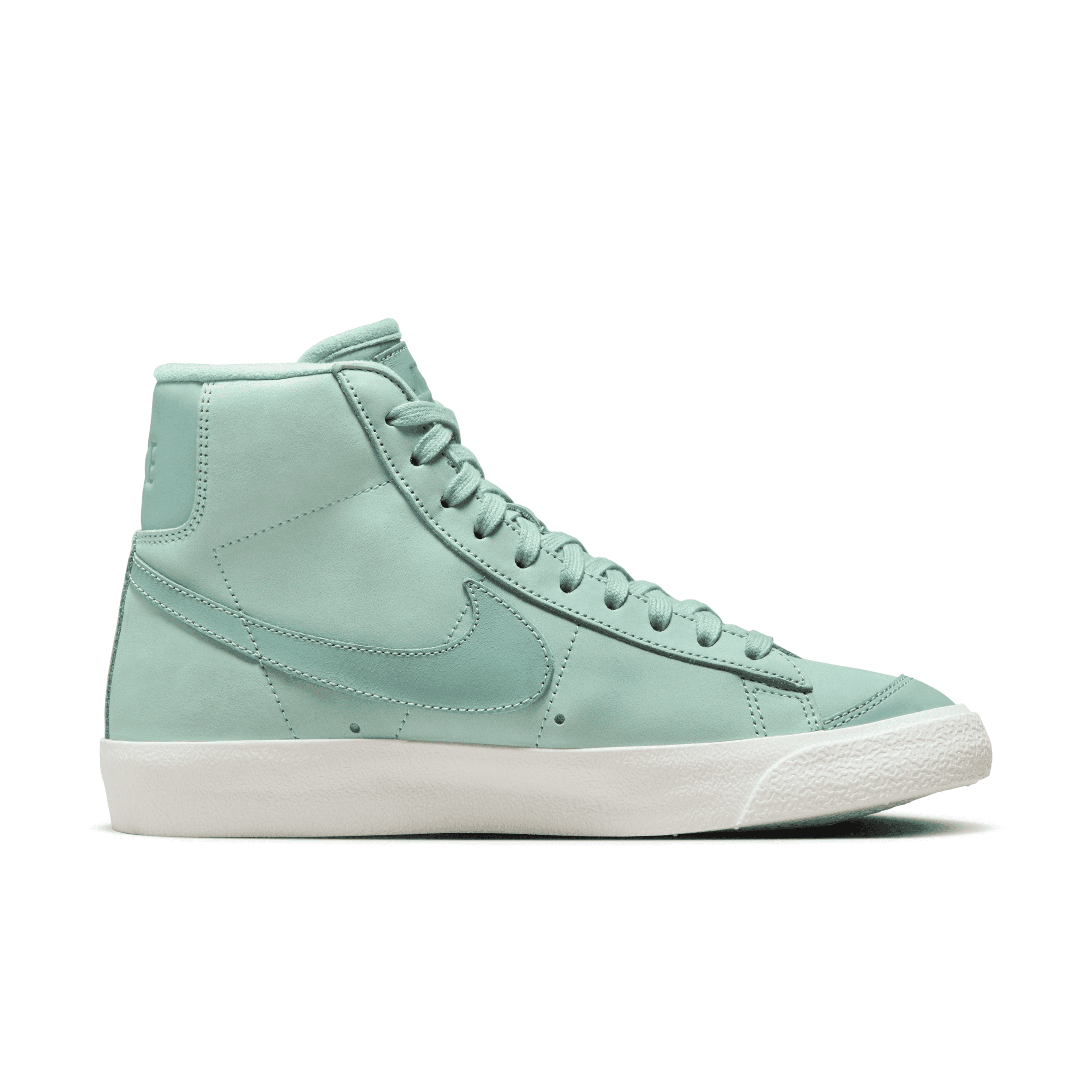 Nike Blazer Mid 77 PRM Certified Fresh DO9787-100