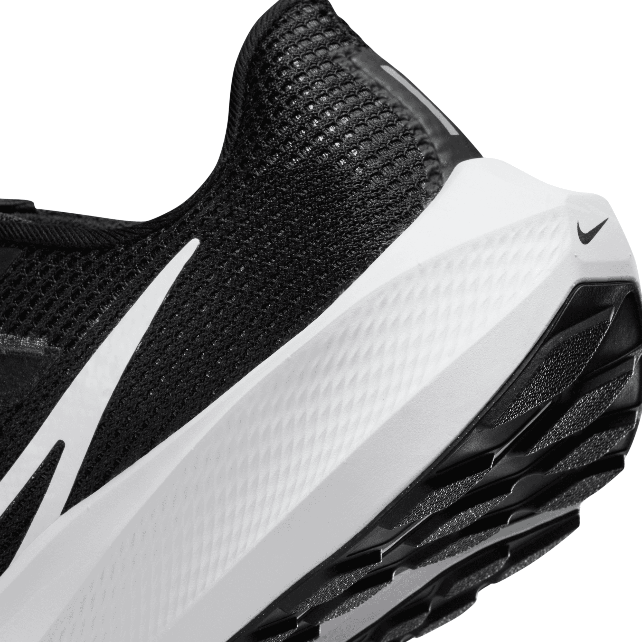 Nike Air Zoom Pegasus 40 Wide 'Black White' (W) - FN7991-001 Release Info