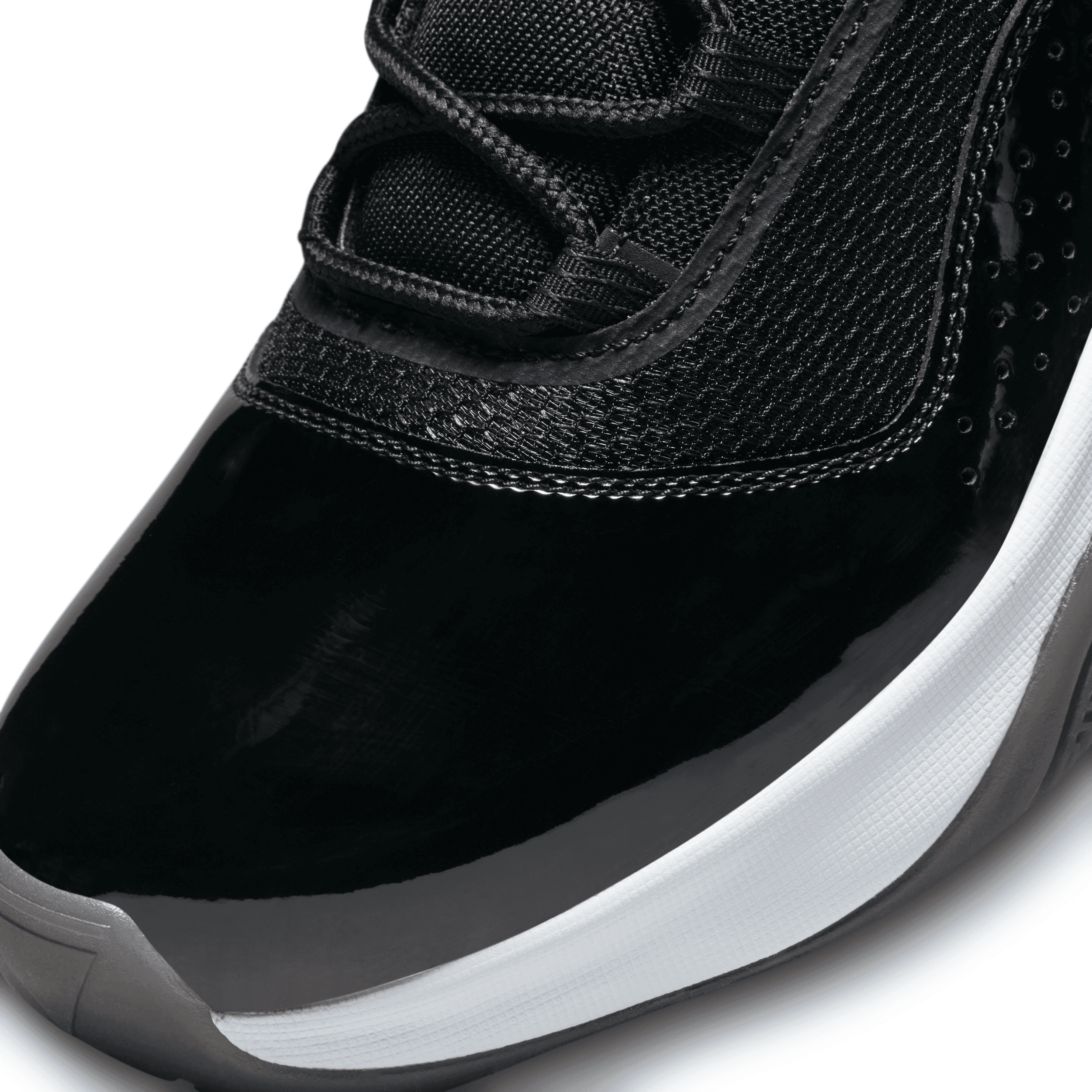 Nike Air Jordan 11‎ CMFT Low Black-White FN6787-010 Jumpman Men\'s Size 10 NEW Jordan 11 CMFT Low  main image 2