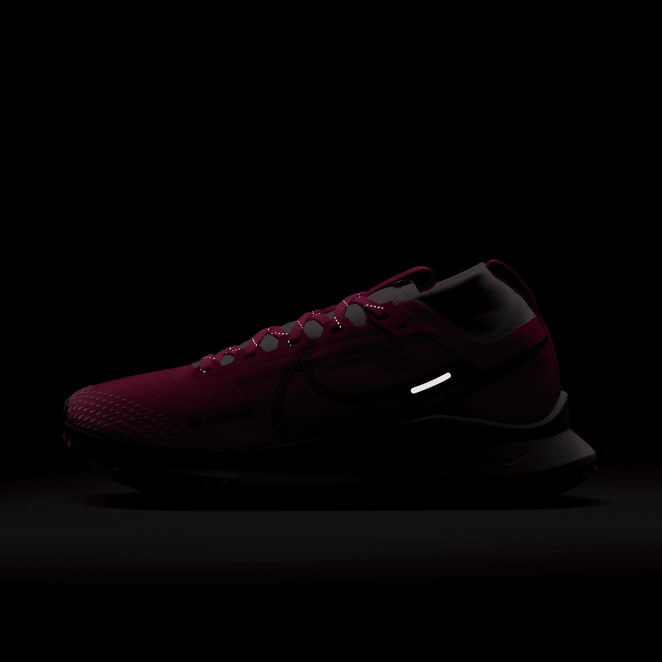 US限定　Nike Vapor 4本セット　レア Nike React Pegasus Trail 4 GORE-TEX 'Fireberry Purple Ink