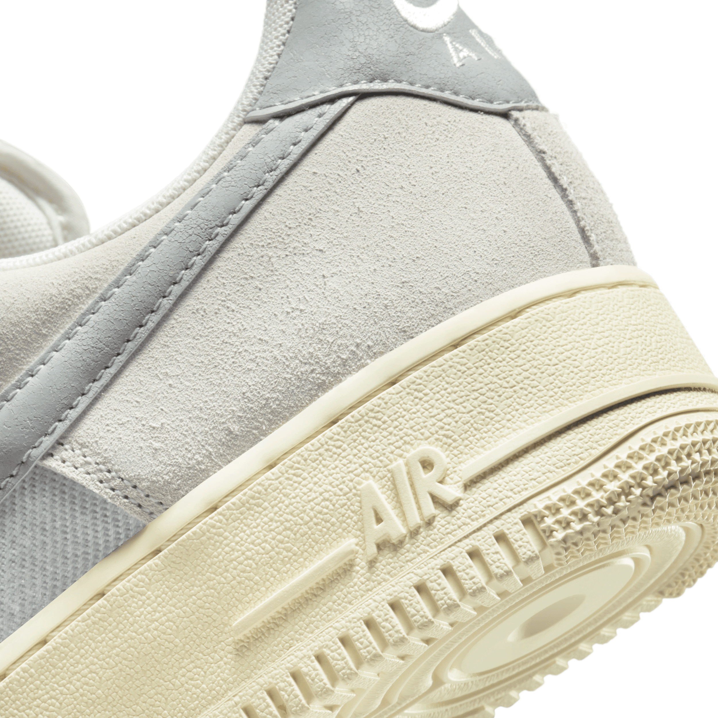 Nike Air Force 1 Low Certified Fresh - DO9801-100 Raffles & Where 