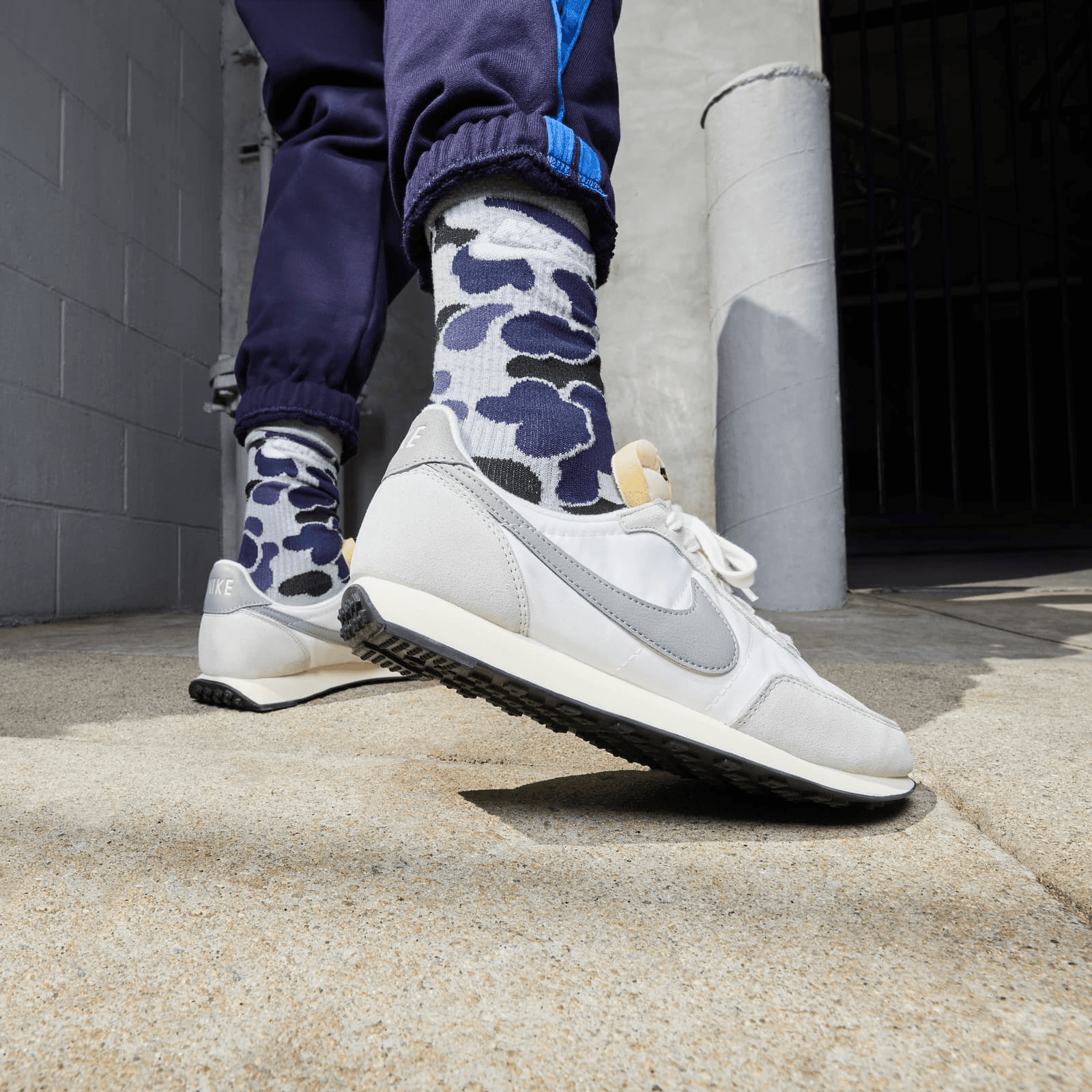 nike-waffle-trainer-2-se-sail-