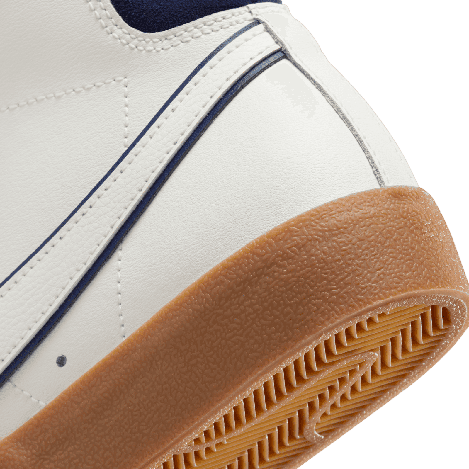 Nike Blazer Mid 77 Premium Sail Navy Gum Shoes DQ7672-100 Men’s Sneaker Size 8 Nike Blazer Mid  main image 3