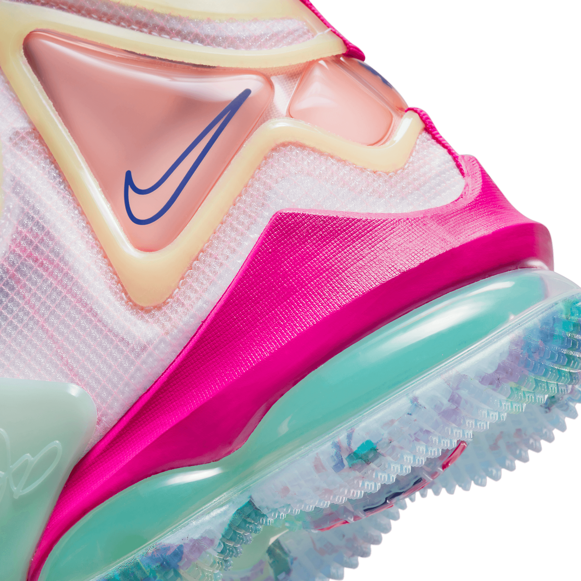 Nike LeBron 19 Valentine's Day Love Letter - DH8460-900