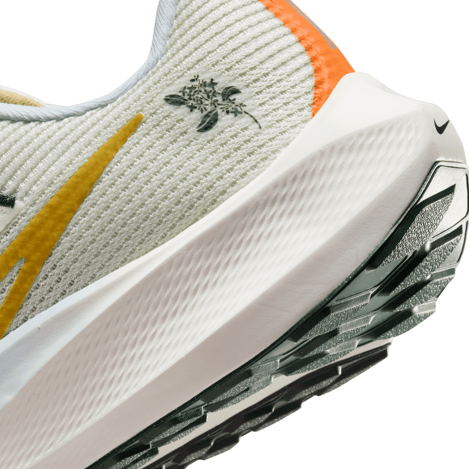 Nike Air Zoom Pegasus 40 'Sail Sea Glass Mandarin' - FV3631