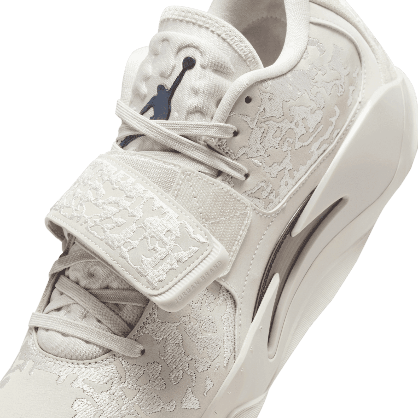 Jordan Zion 3 M.U.D. SE Light Bone - FN1714-040 Raffles