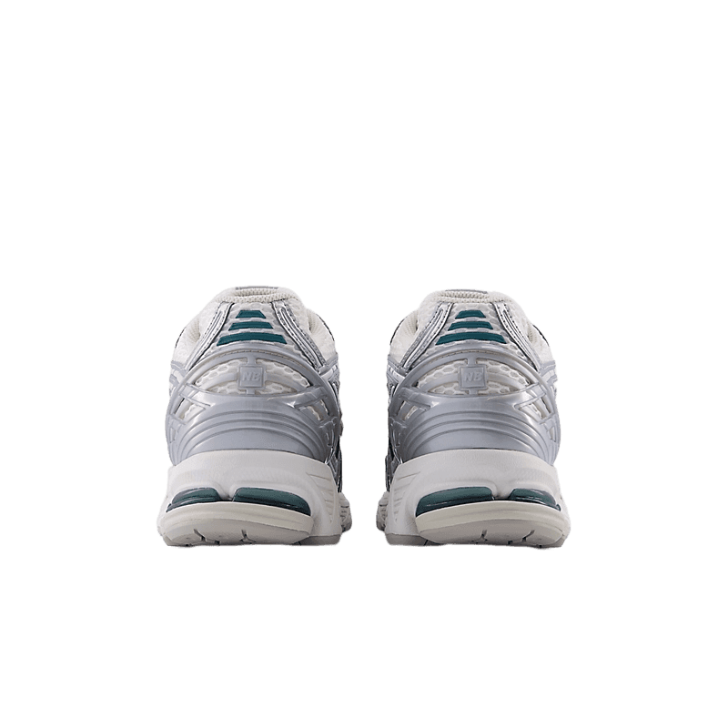 New Balance 1906R Silver Metallic Sea Salt - M1906REE
