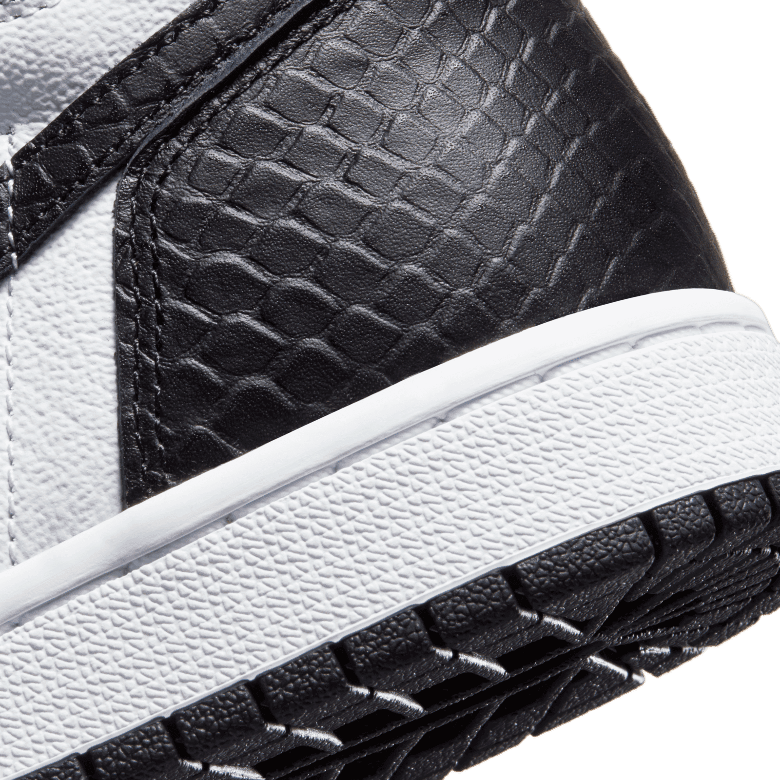 Jordan 1 Retro High Satin Snake Chicago (W) - CD0461-601