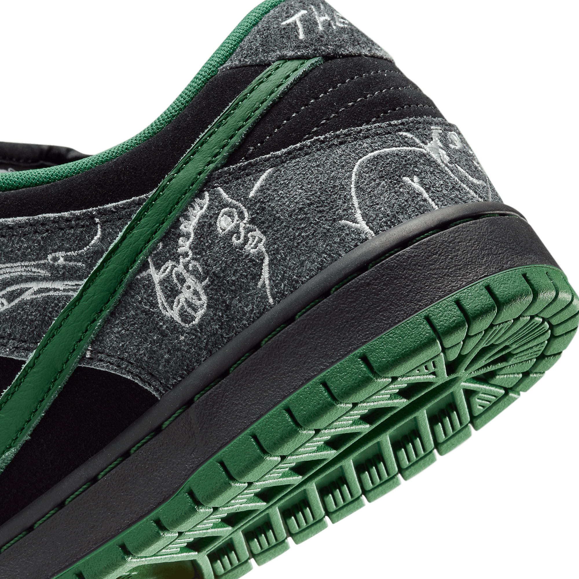 Nike SB Dunk Low THERE Skateboards - HF7743-001 Raffles Nike SB Dunk Low THERE Skateboards - HF7743-001 Raffles