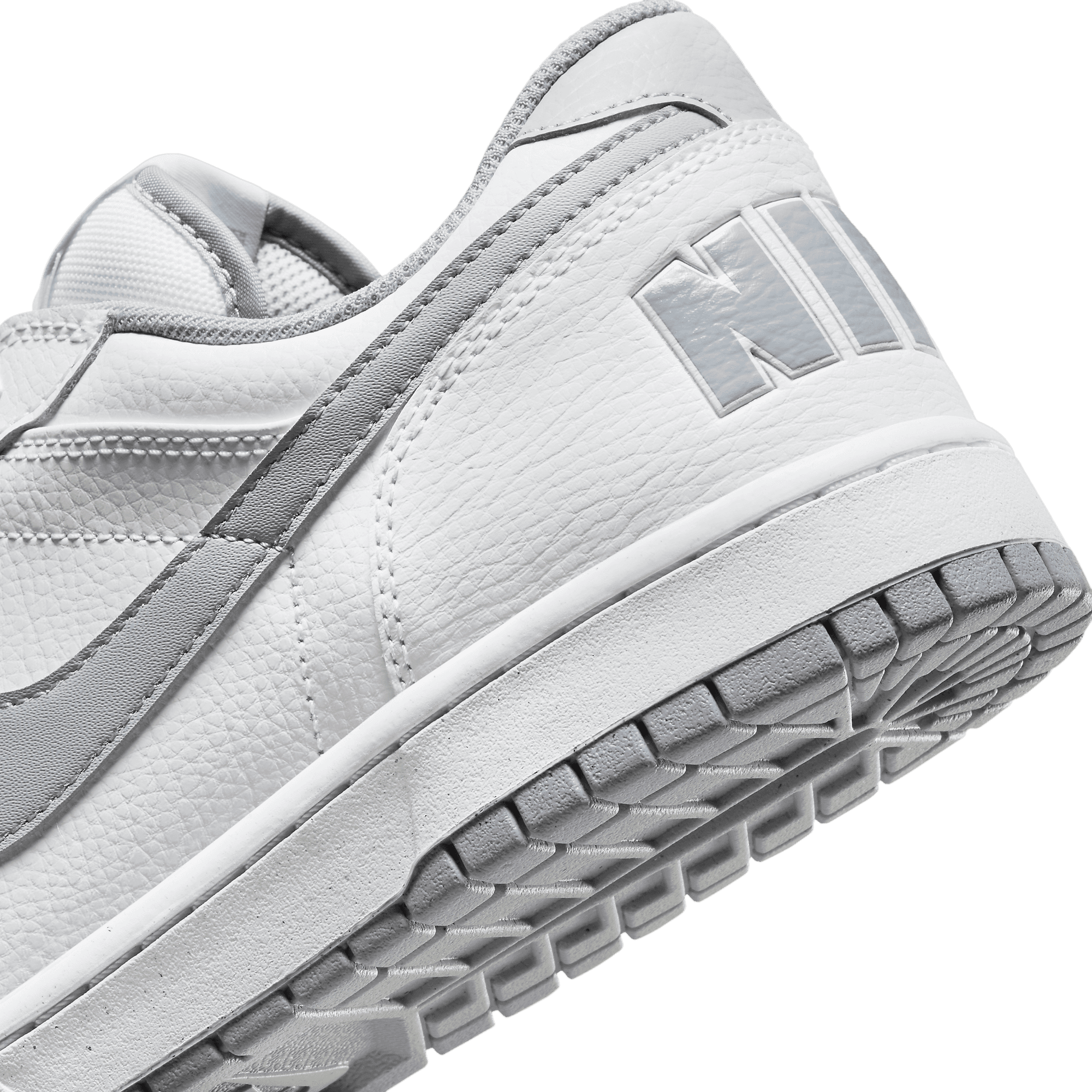 ◆正規品◆NIKE BIG NIKE LOW WHITE WOLF GREY◆関税込◆人気◆ Nike Big Nike Low White/Wolf Grey 355152-106 | Kicks Finder
