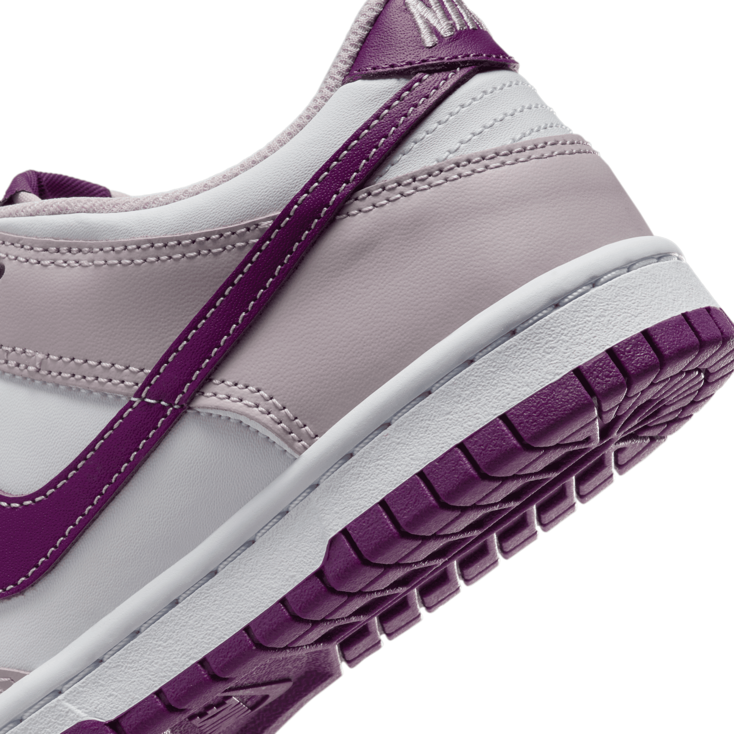 Nike Dunk Low 'Platinum Violet' (GS) - FB9109-104 Raffles & Where