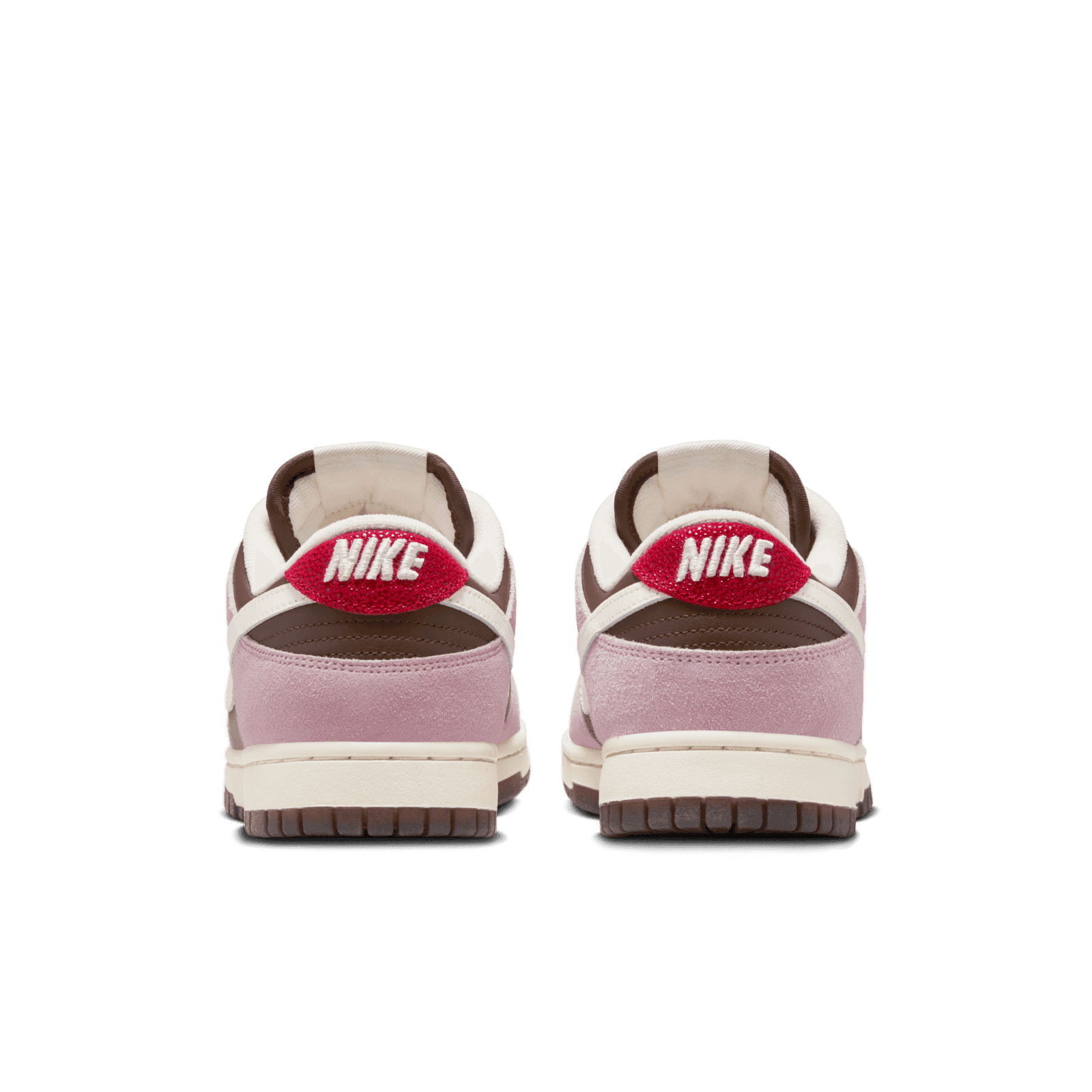 nike sb dunk low red velvet cake
