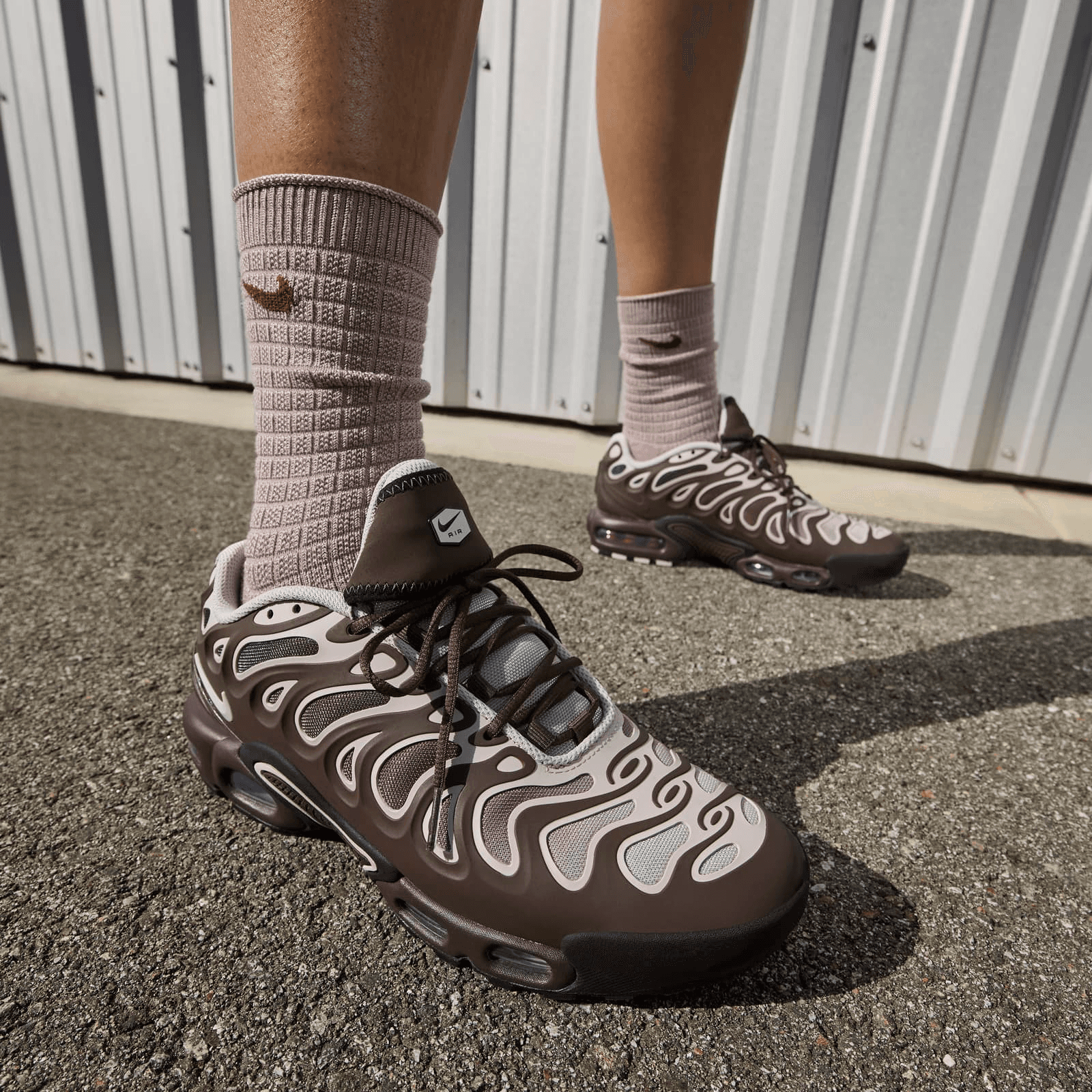 Nike Air Max Plus Drift 'Baroque Brown' (W) - FV4081-200 Nike Air Max Plus Drift 'Baroque Brown' (W) - FV4081-200