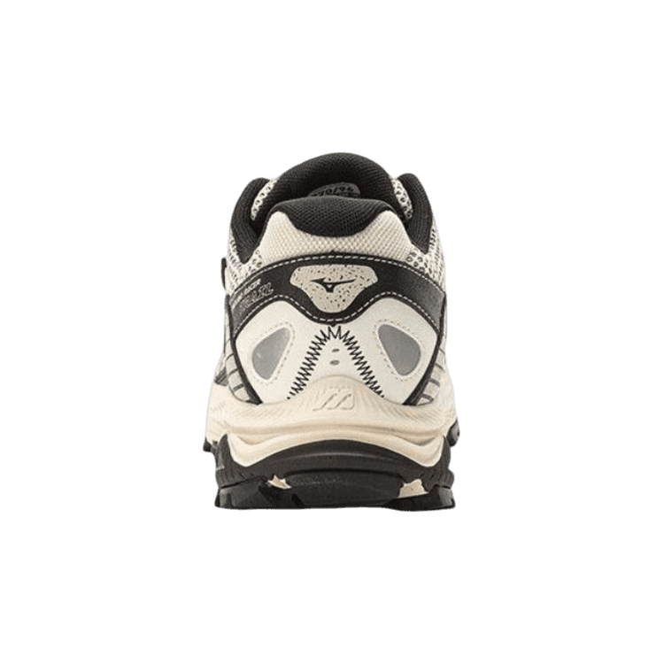 Mizuno Racer Trail Cream Black White - D1GH223801 Raffles