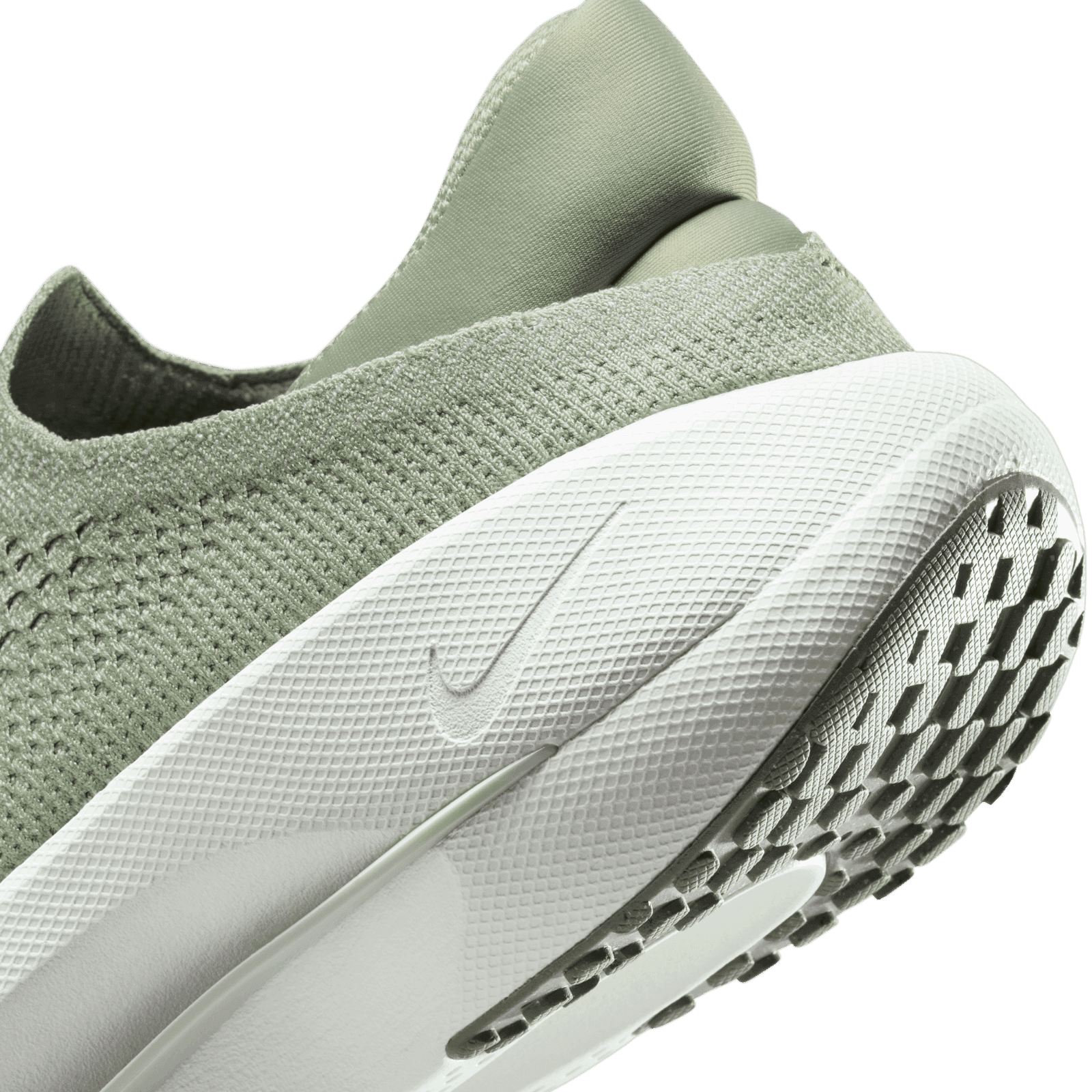 Nike Reina EasyOn - FN0345-300 Raffles & Where to Buy