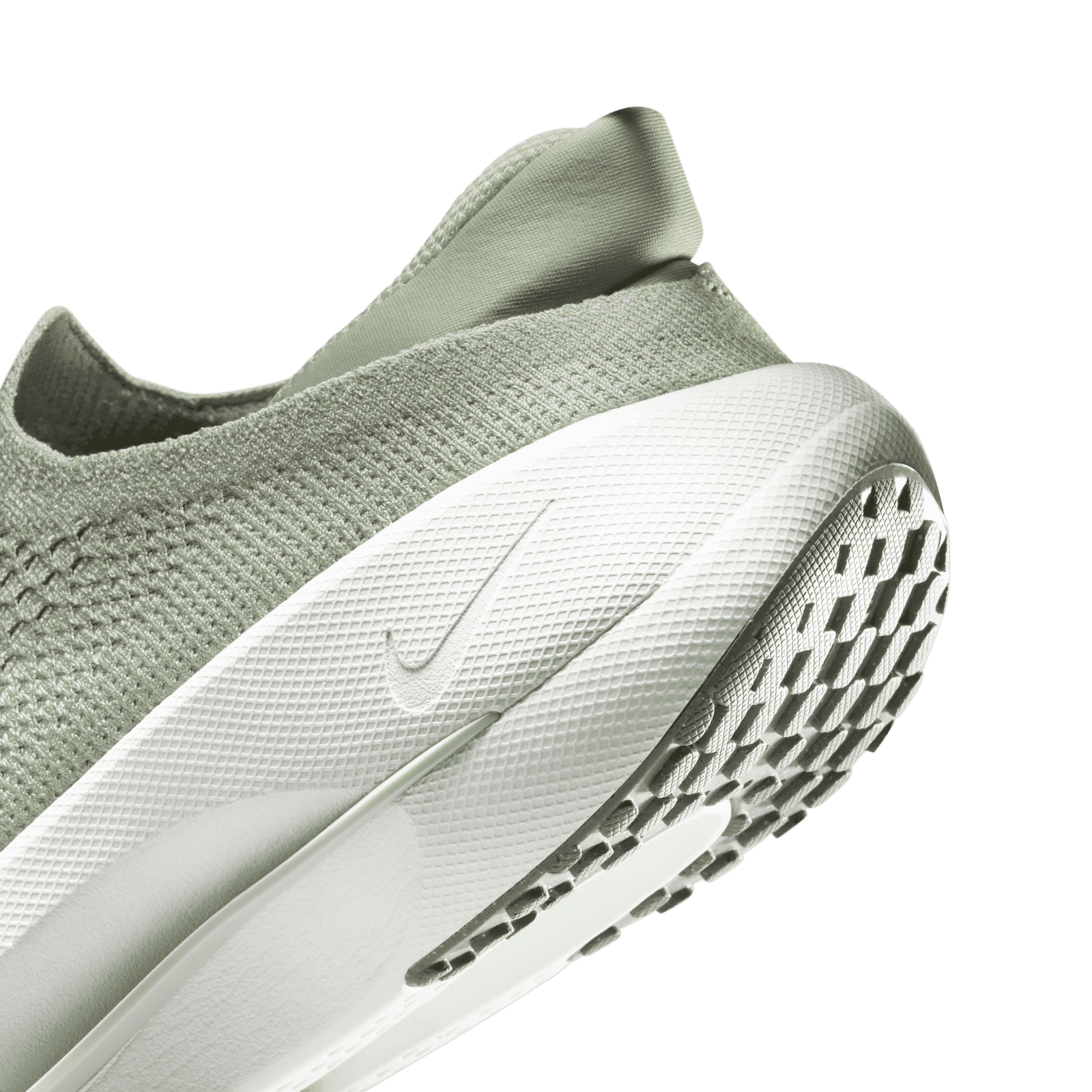 Nike Reina EasyOn - FN0345-300 Raffles & Where to Buy