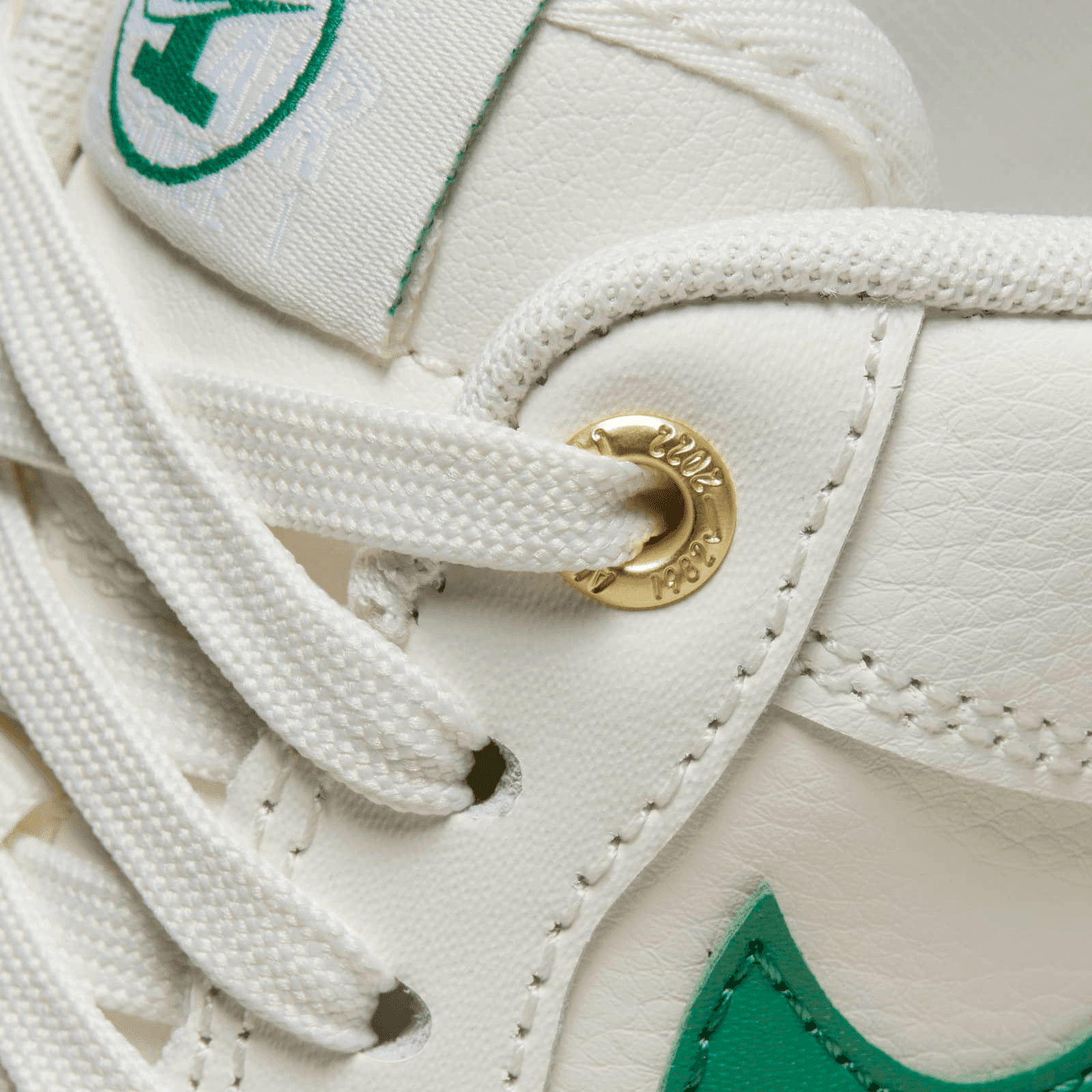 NIKE★Air Force 1 '07 LV8 40th Anniversary ナイキ DQ7582-101 Nike Air Force 1 Low 40th Anniversary Sail Malachite