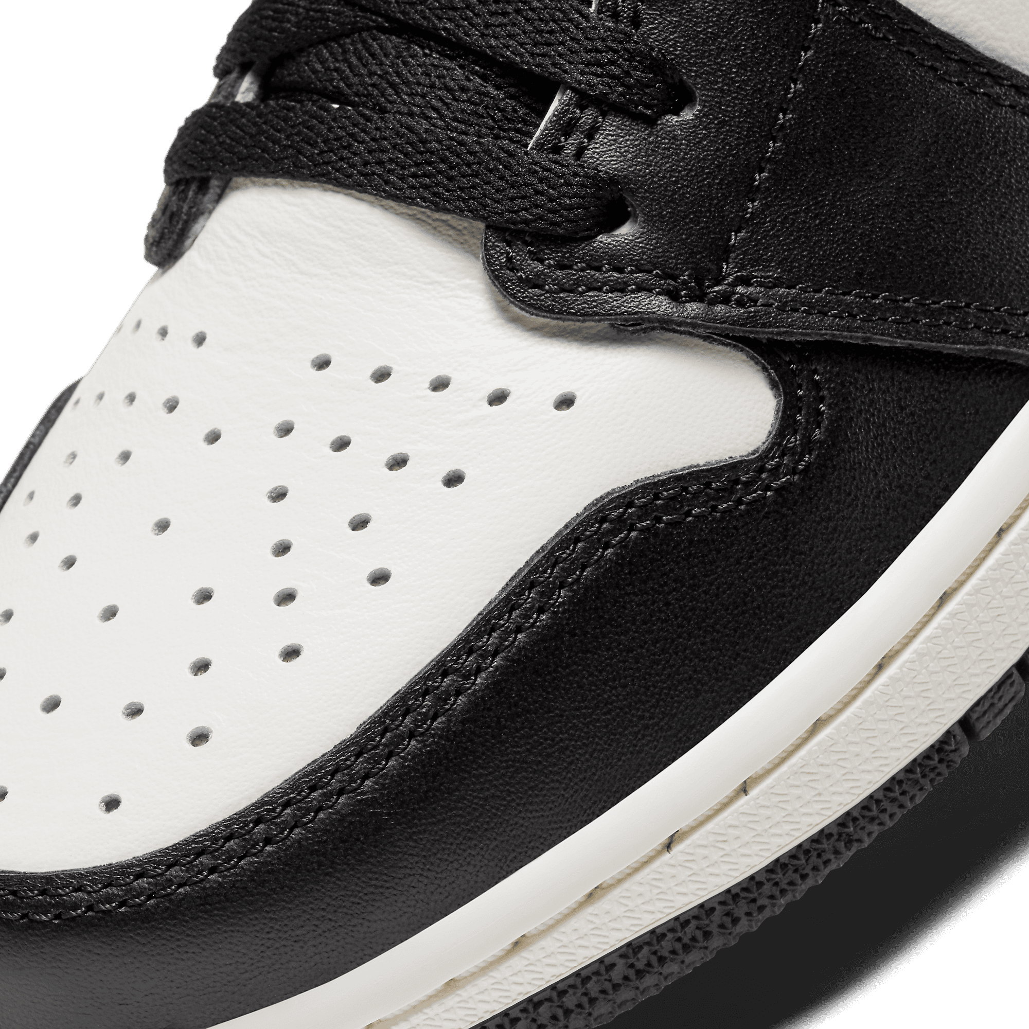 Jordan 1 Retro High Dark Mocha - 555088-105 Raffles & Where