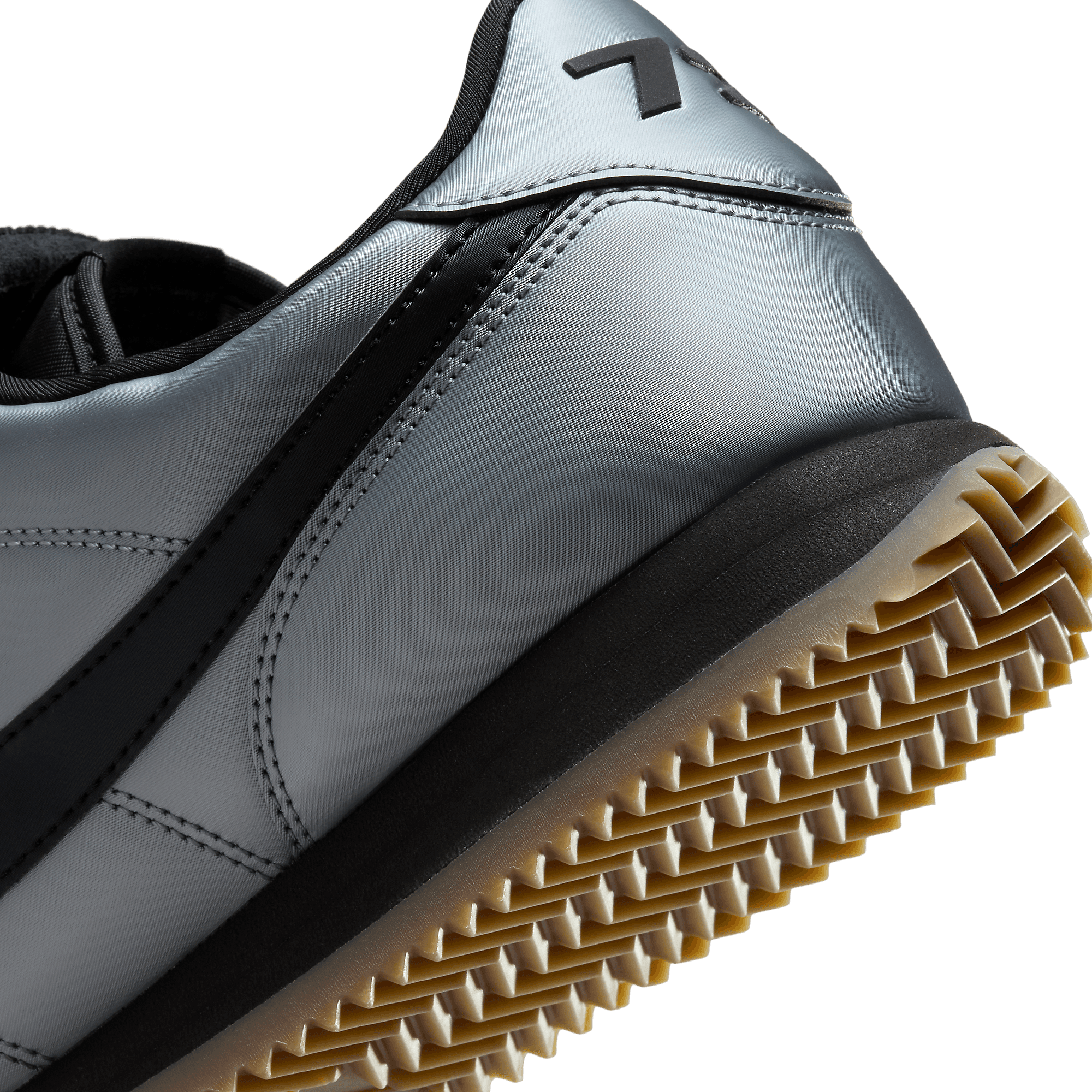 Nike Cortez SE Metallic Cool Grey Black - HQ3490-099 Release
