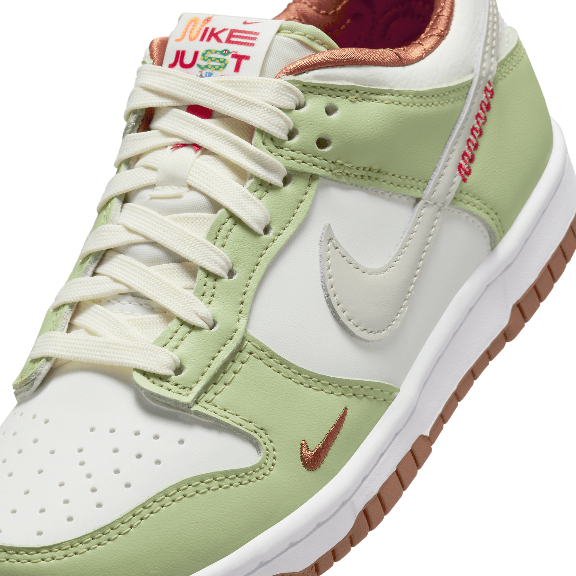 nike-dunk-low-year-of-the-