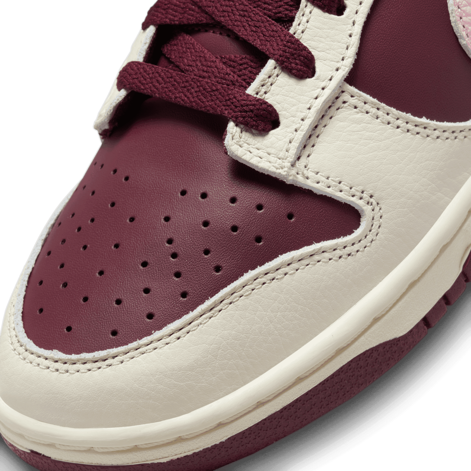 Nike Dunk Low Valentine's Day (2023) - DR9705-100 Raffles