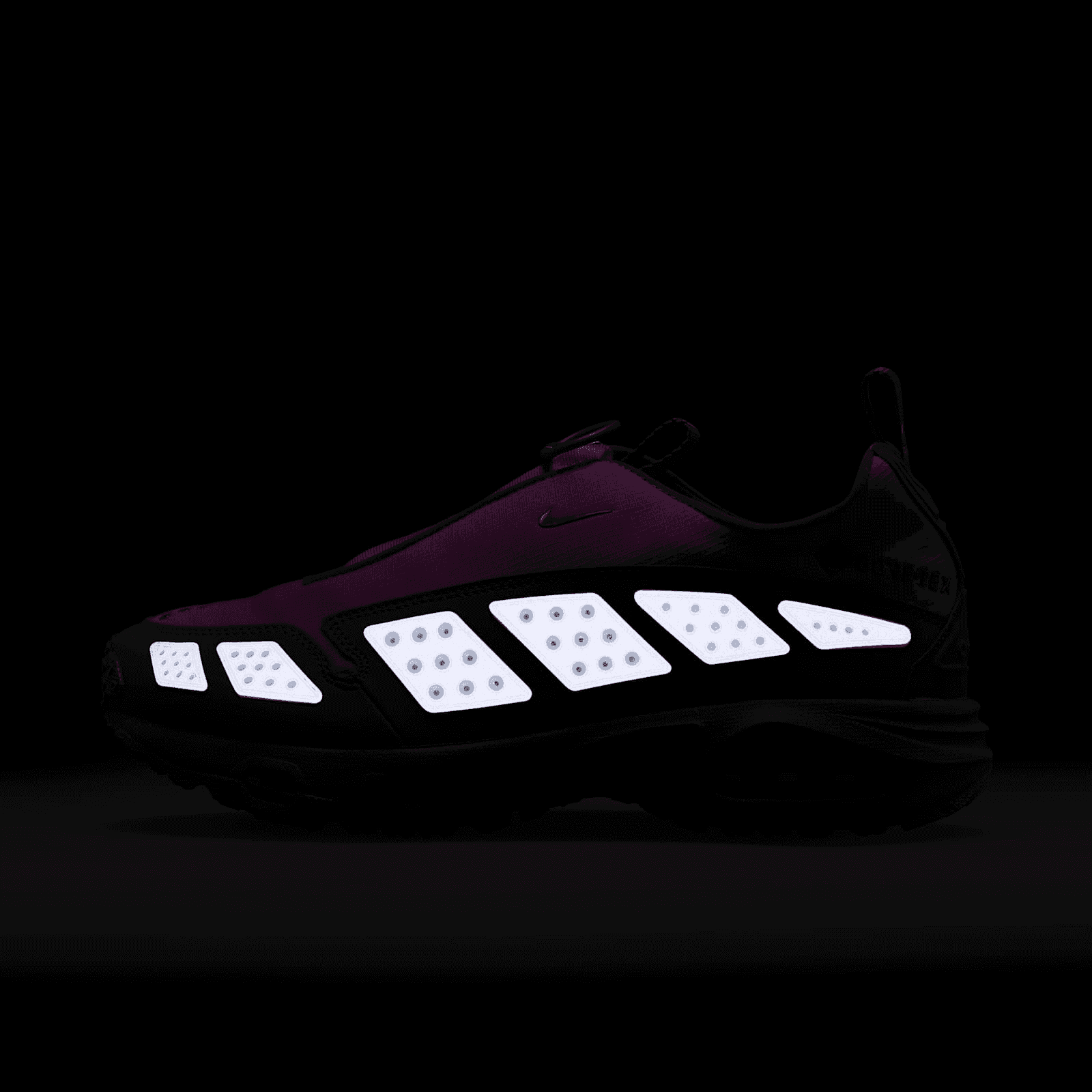 The Nike Air Max Sunder GTX Bold Berry Releases Spring 2025