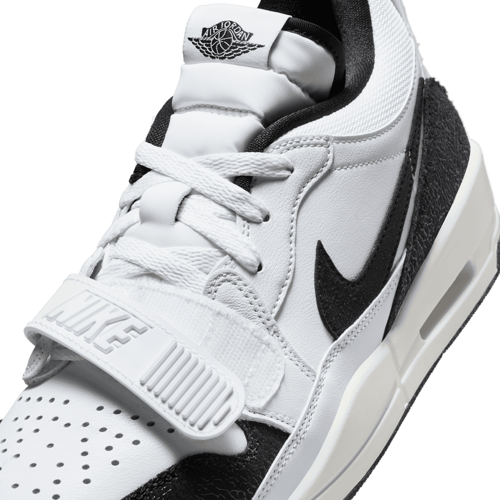 レイ　0725 Air Jordan Legacy 312 Low 'Light Some Grey' [CD7069-105