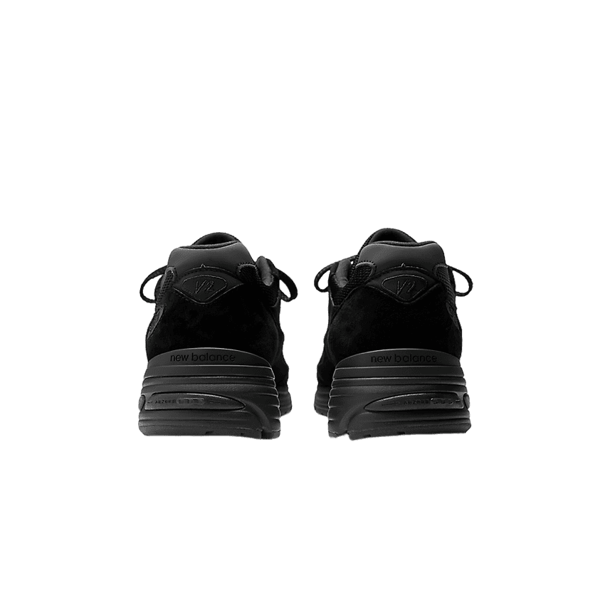 NEW BALANCE 991 V2 Triple Black New Balance Dover Street Market 