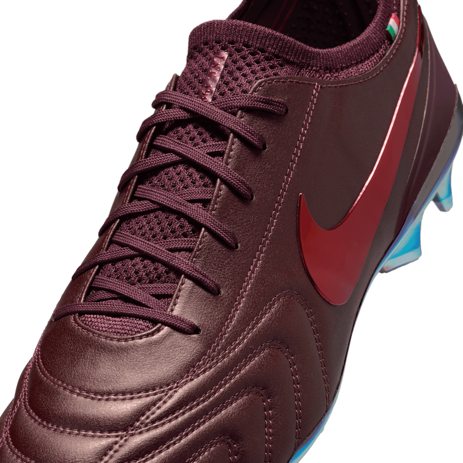 The Nike Tiempo Legend 10 Elite Luxe FG Gets Made in  display picture 3