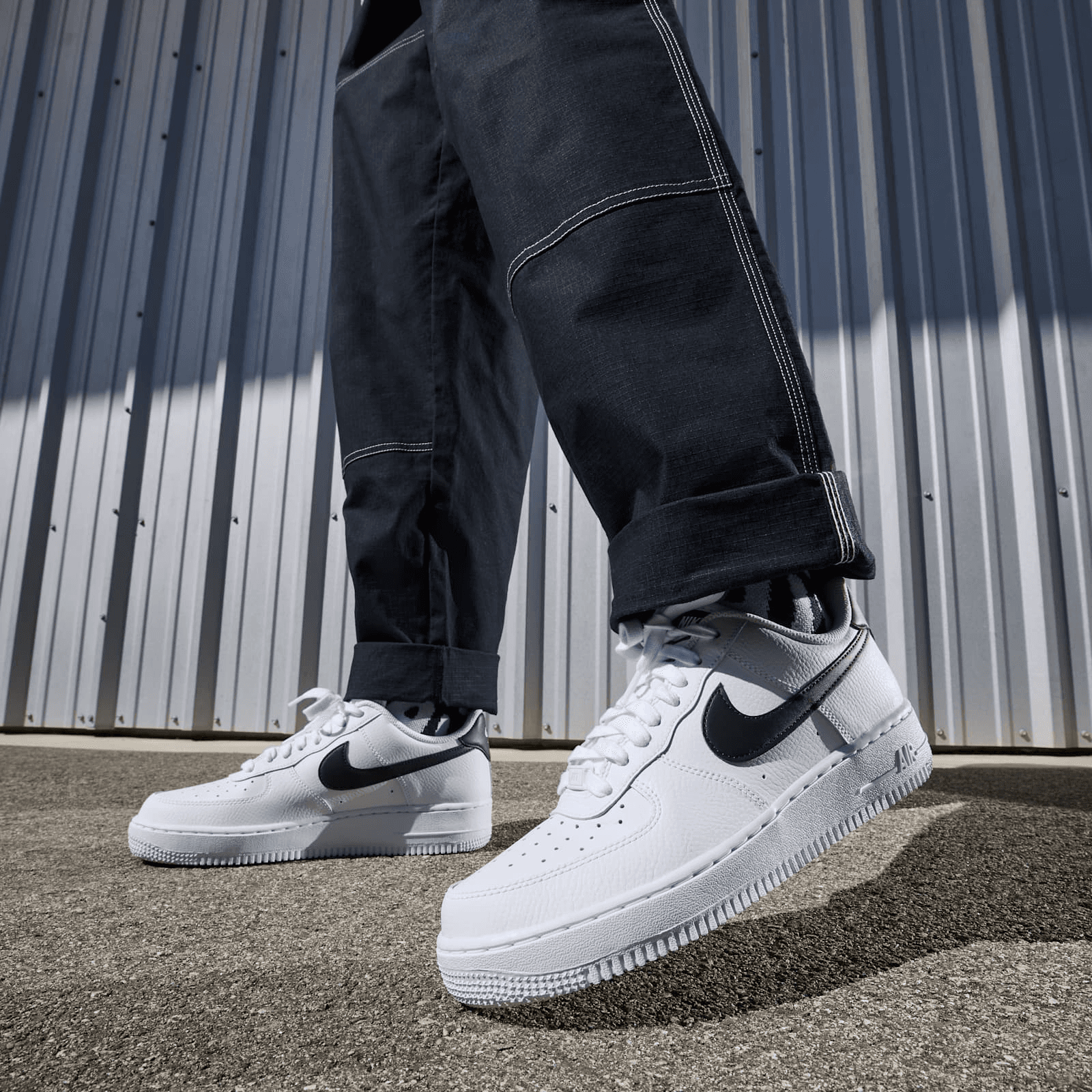 nike air force 1 07 3 white black