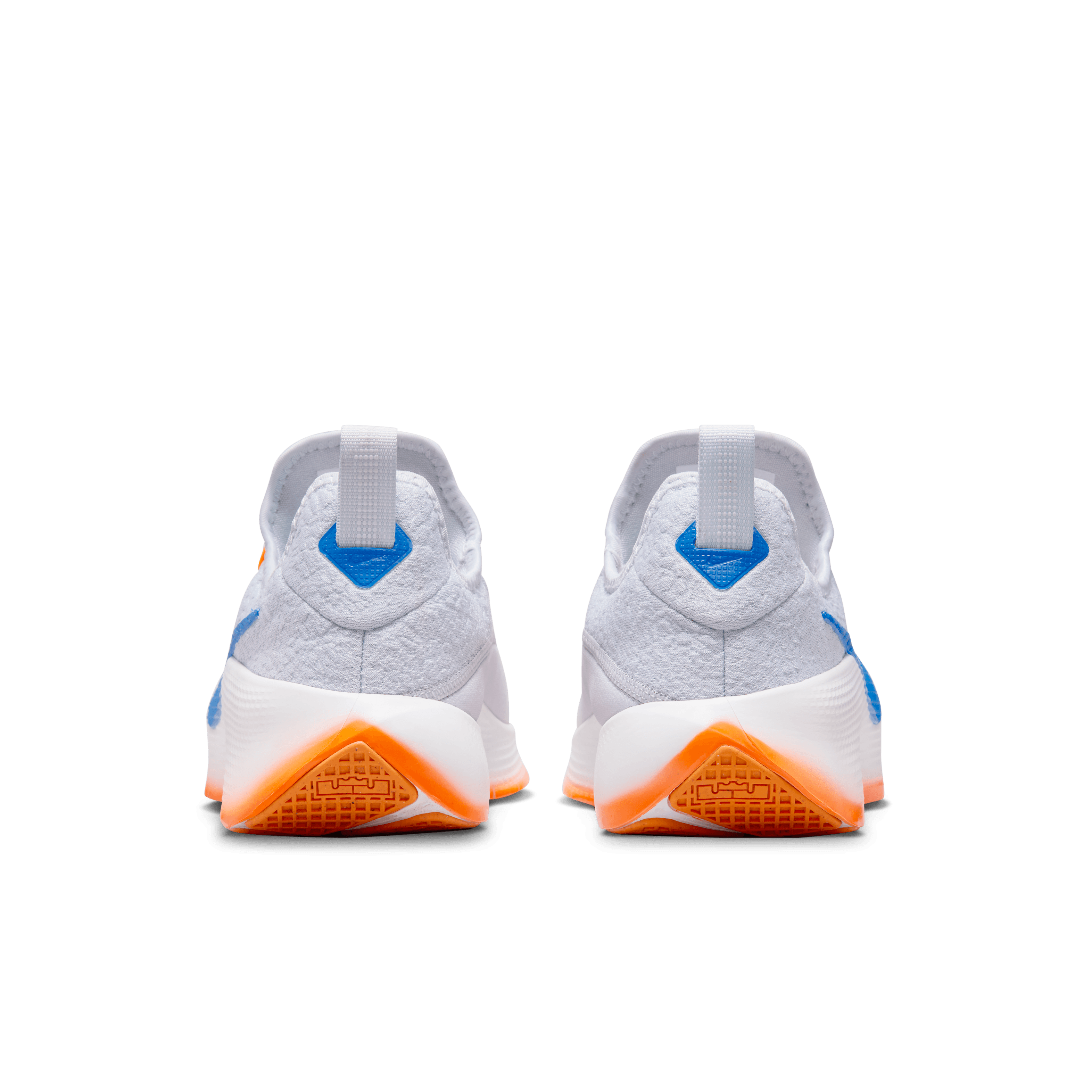 Lebron tr 1　knicks Lebron's NEW SHOE!! Nike Lebron TR 1 Review! - YouTube