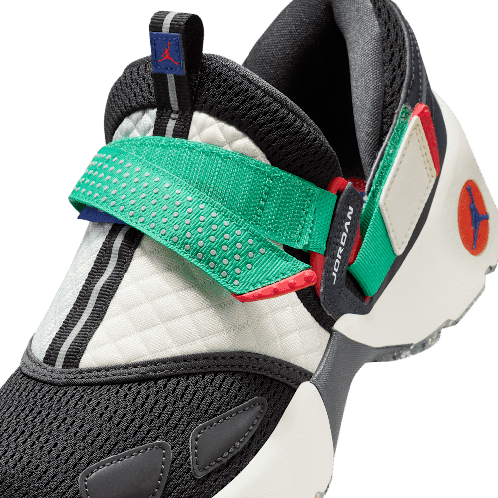 ☆送料無料☆ NIKE W JORDAN TRUNNER LX ☆ Jordan Trunner LX Women's Shoes. Nike ID