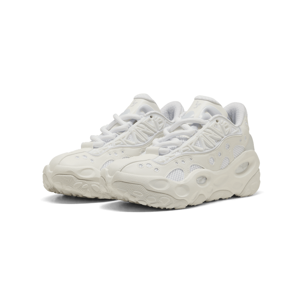 新品 PUMA LA FRANCE RNR White ラメロボール27.0cm LaMelo Ball's Puma LaFrancé RNR Drops In Triple White August 15