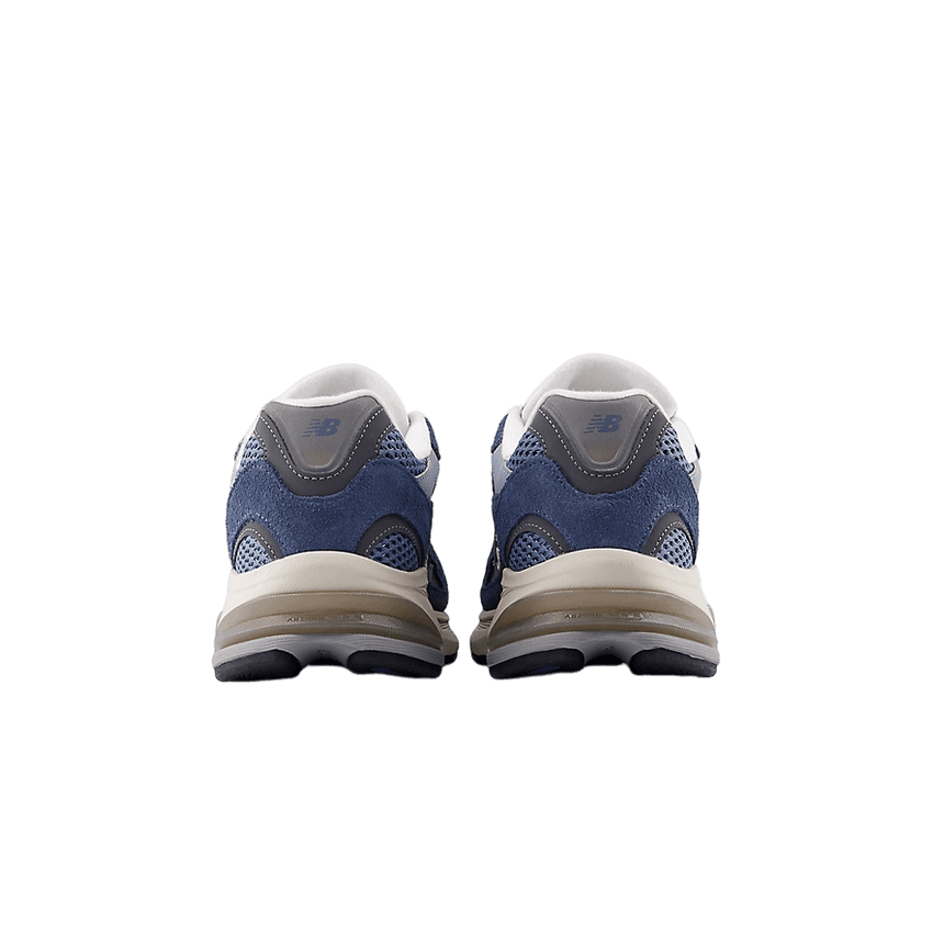 New Balance Keeps it Old School With the 2010 Vintage Indigo