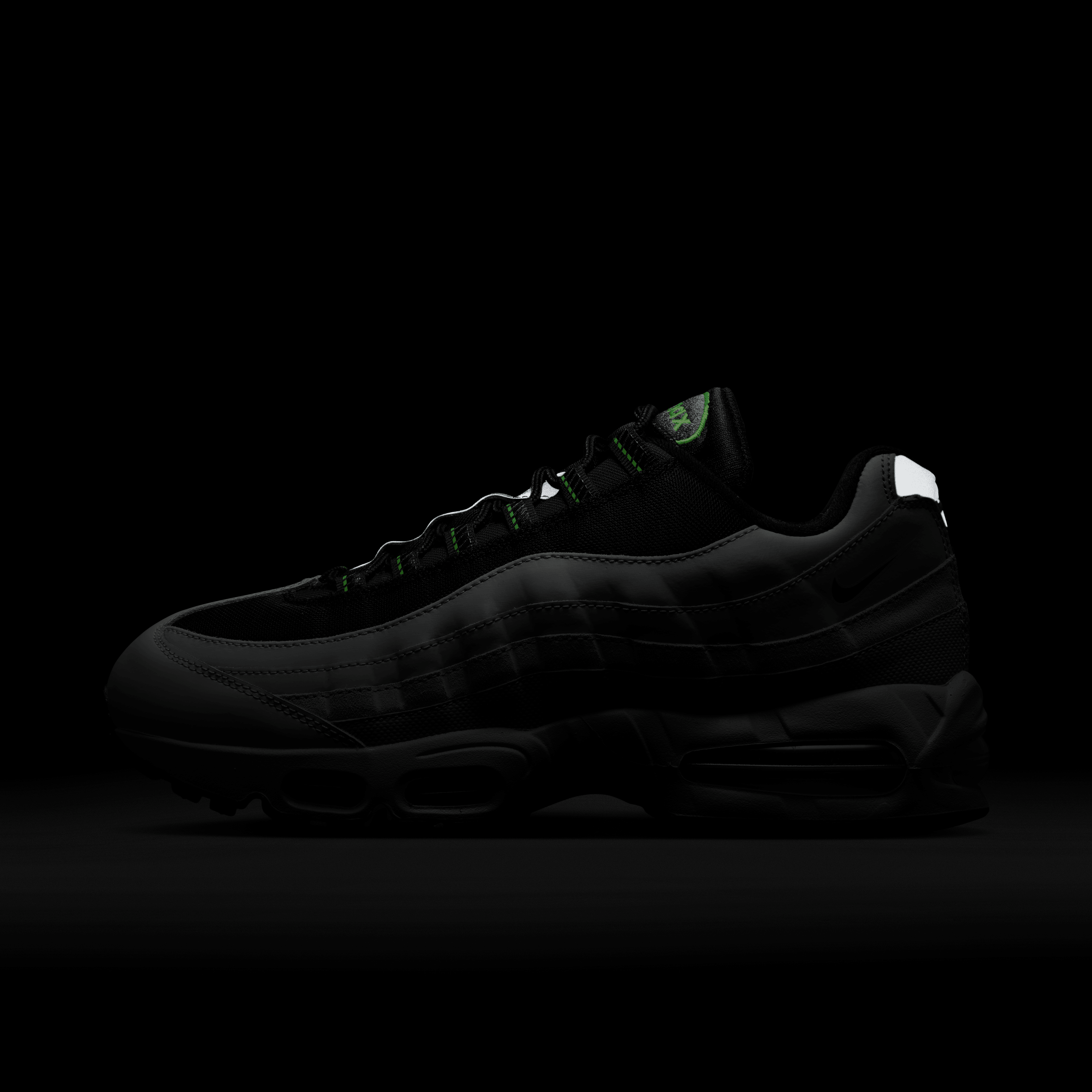 ザクロ NEW: Nike Air Max 95 “Halloween” Big Bubble Official Images