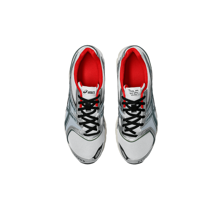 Stefon Diggs and Asics are Dropping a Gel-DS Trainer 14 Made for Play