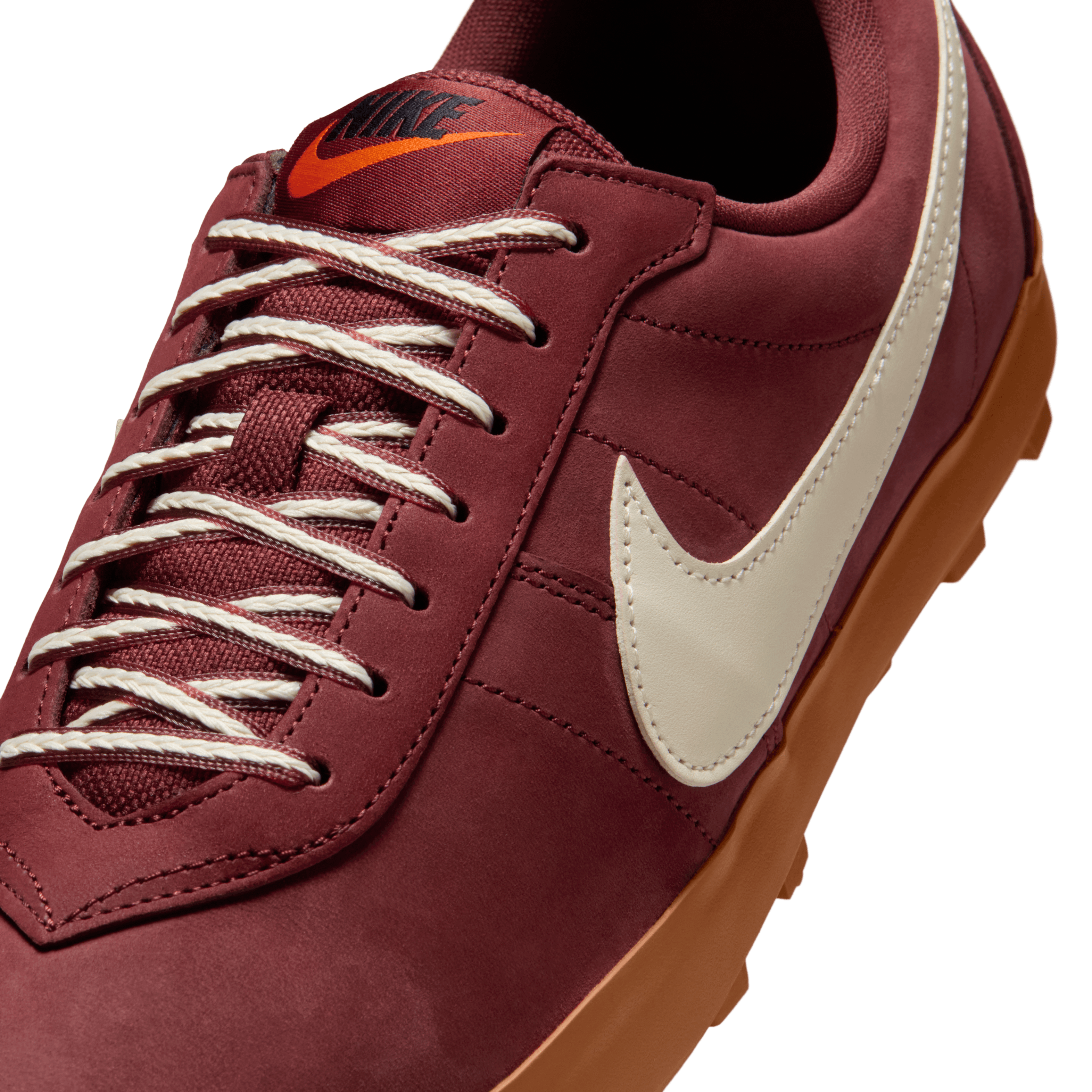 りーたん Nike Astrograbber Dark Team Red - IH2341-600 Release Info